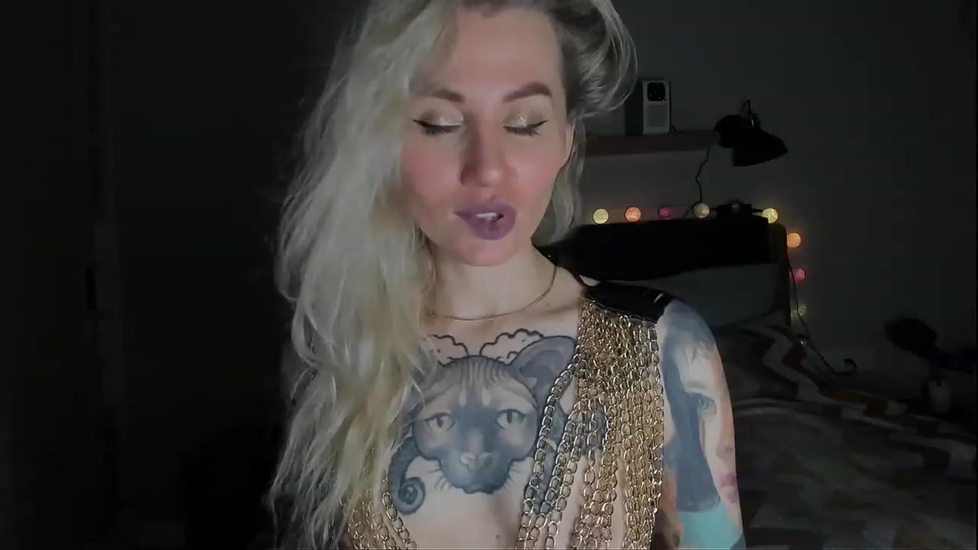 Gallery image thumbnail from Alexa_Smithhh's myfreecams stream on, 03/15/2024, 20:03 image 1 of 20