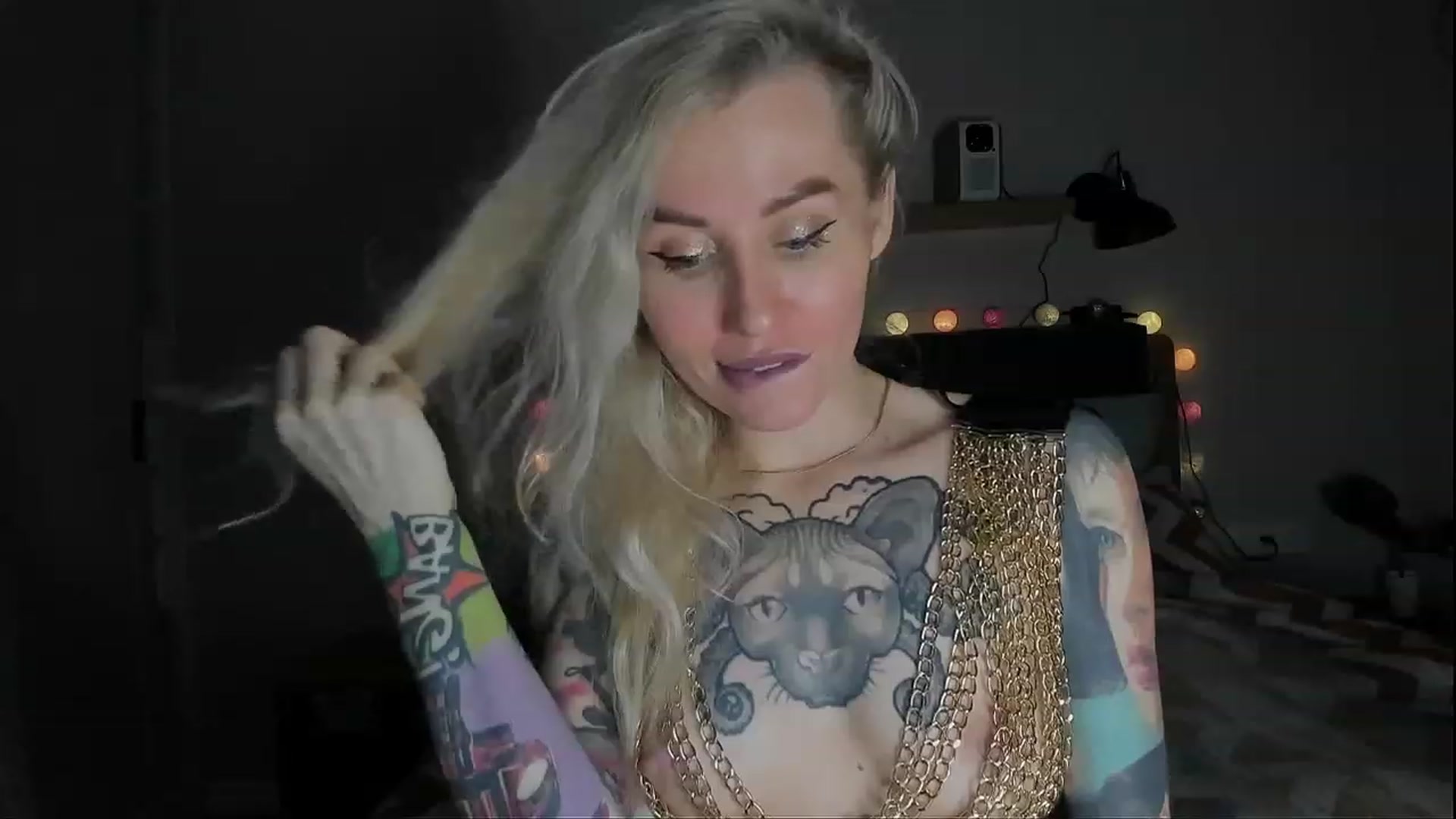 Gallery image thumbnail from Alexa_Smithhh's myfreecams stream on, 03/15/2024, 20:03 image 10 of 20
