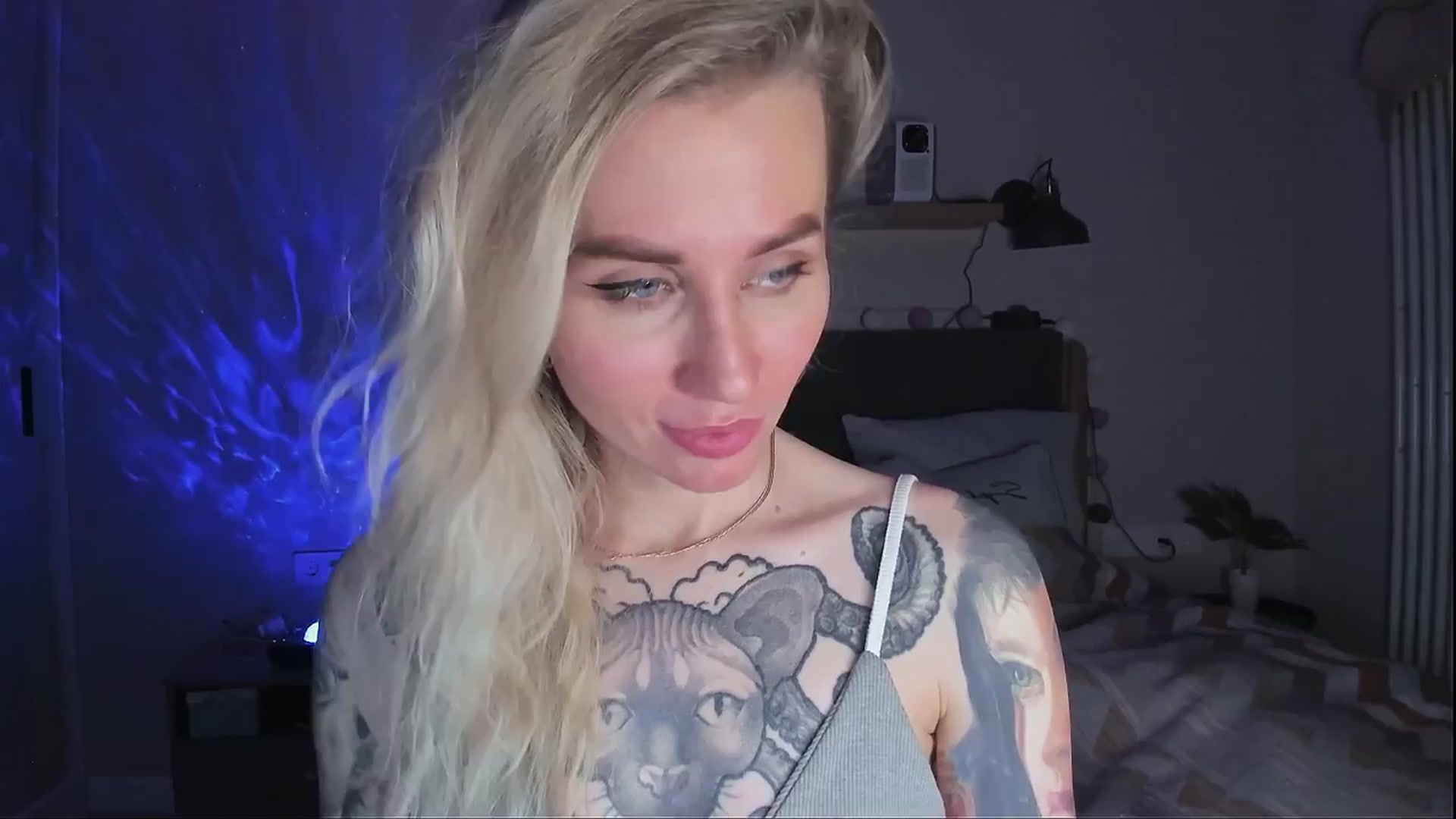 Gallery image thumbnail from Alexa_Smithhh's myfreecams stream on, 03/22/2024, 22:47 image 15 of 20