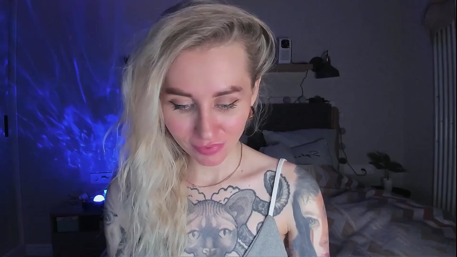 Gallery image thumbnail from Alexa_Smithhh's myfreecams stream on, 03/22/2024, 22:47 image 17 of 20