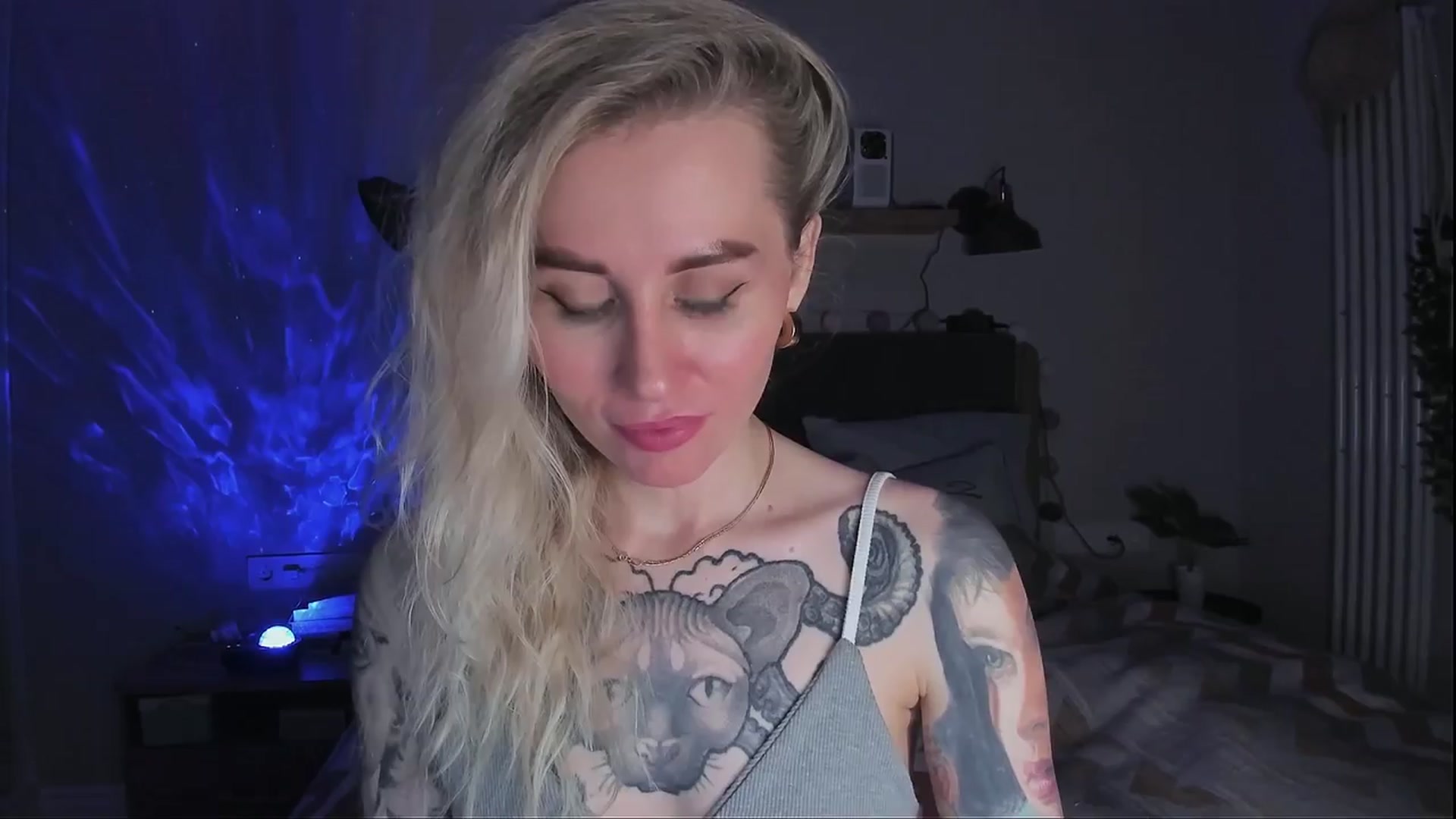 Gallery image thumbnail from Alexa_Smithhh's myfreecams stream on, 03/22/2024, 22:47 image 3 of 20