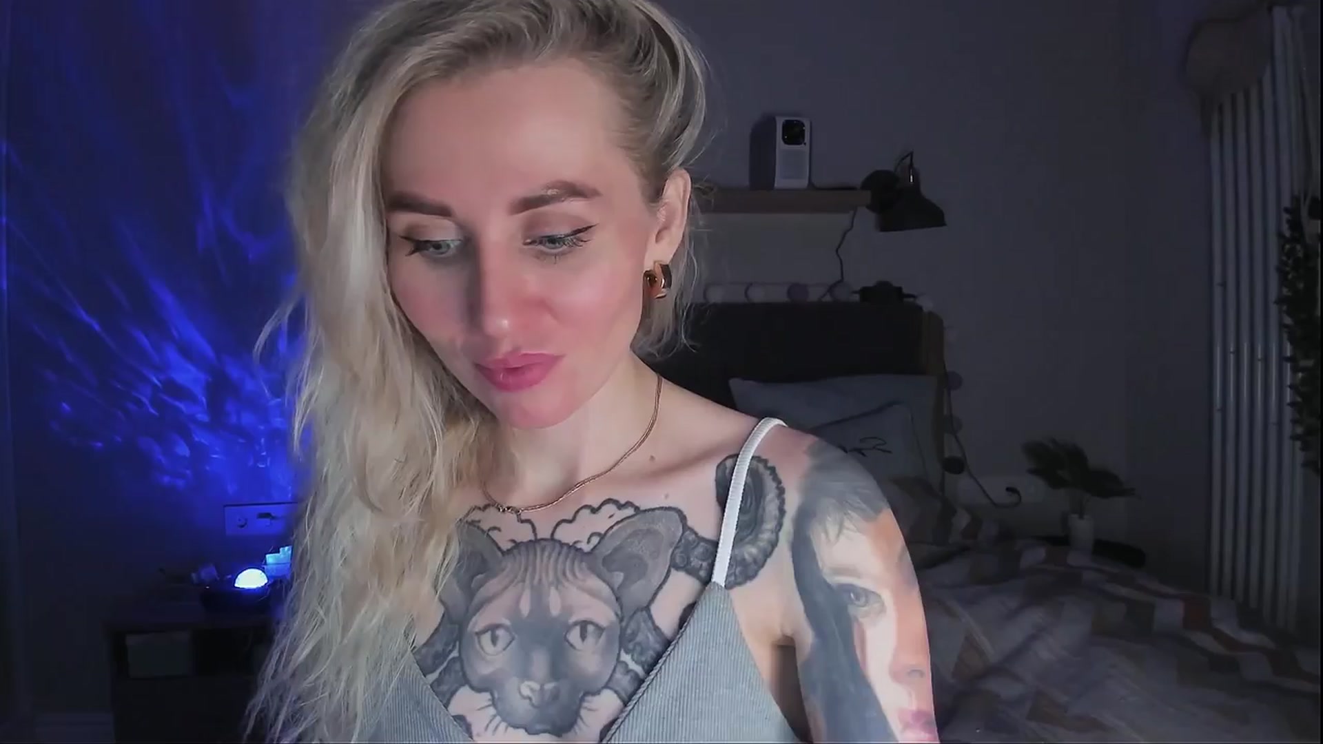Gallery image thumbnail from Alexa_Smithhh's myfreecams stream on, 03/22/2024, 22:47 image 10 of 20