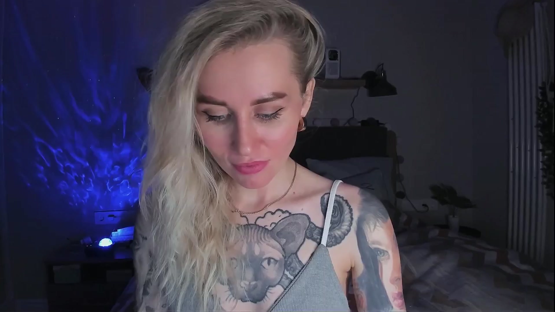 Gallery image thumbnail from Alexa_Smithhh's myfreecams stream on, 03/22/2024, 22:47 image 2 of 20