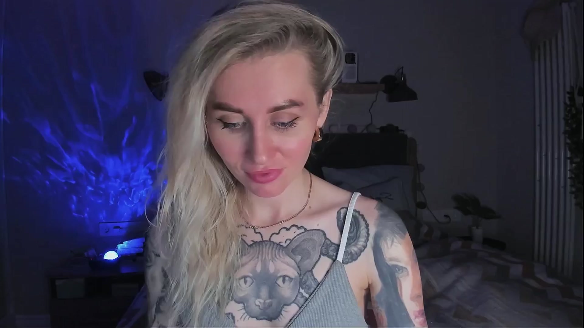 Gallery image thumbnail from Alexa_Smithhh's myfreecams stream on, 03/22/2024, 22:47 image 4 of 20