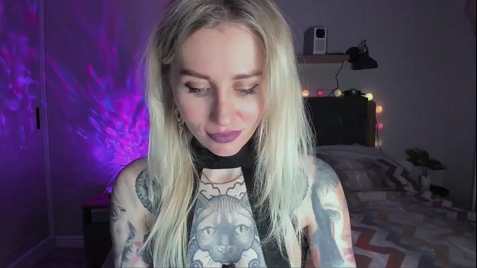 Gallery image thumbnail from Alexa_Smithhh's myfreecams stream on, 03/24/2024, 20:43 image 9 of 20