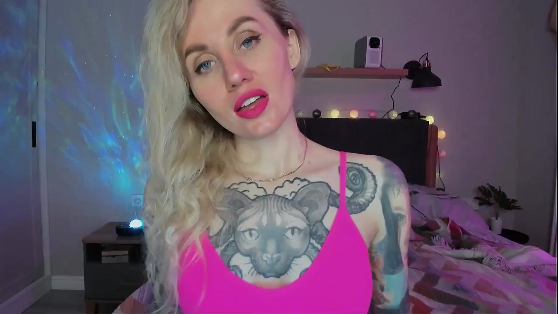 Gallery image thumbnail from Alexa_Smithhh's myfreecams stream on, 04/02/2024, 18:22 image 15 of 20
