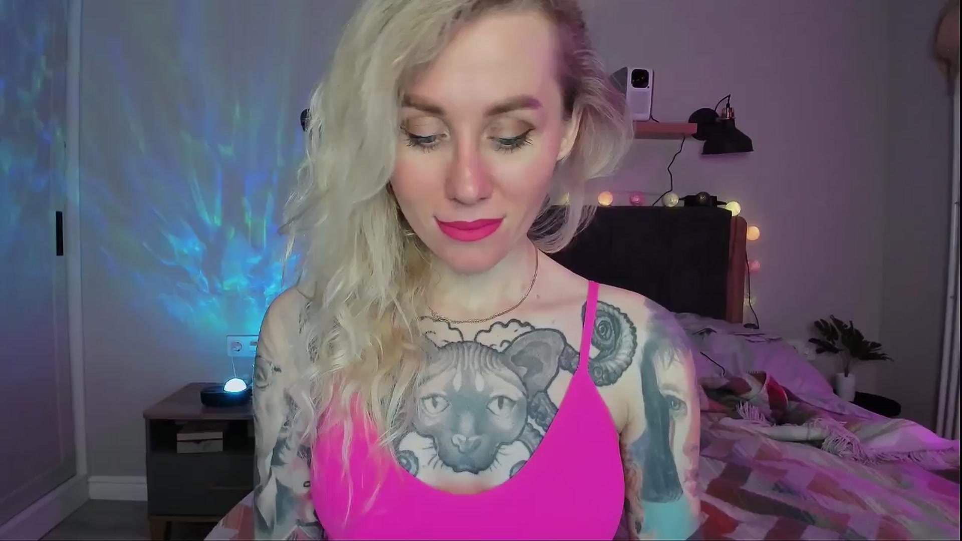 Gallery image thumbnail from Alexa_Smithhh's myfreecams stream on, 04/02/2024, 18:22 image 7 of 20