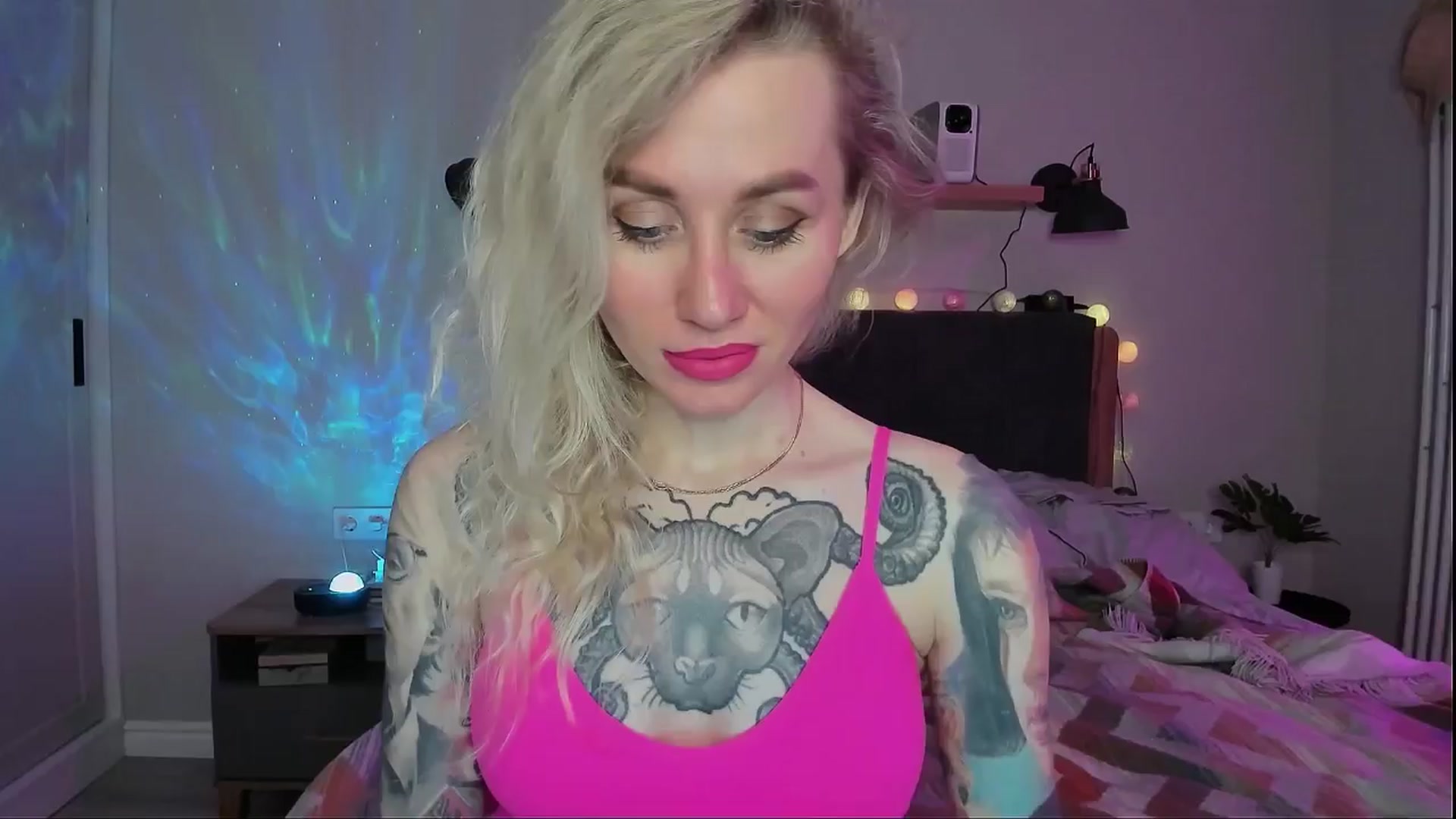 Gallery image thumbnail from Alexa_Smithhh's myfreecams stream on, 04/02/2024, 18:22 image 1 of 20