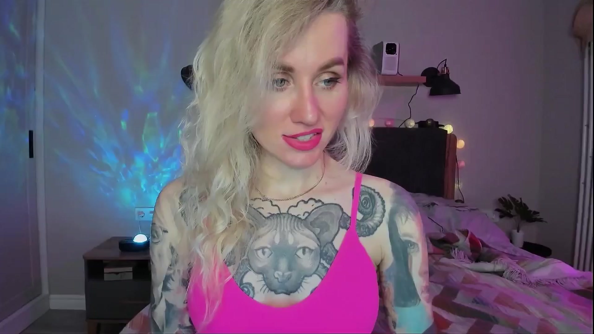 Gallery image thumbnail from Alexa_Smithhh's myfreecams stream on, 04/02/2024, 18:22 image 14 of 20