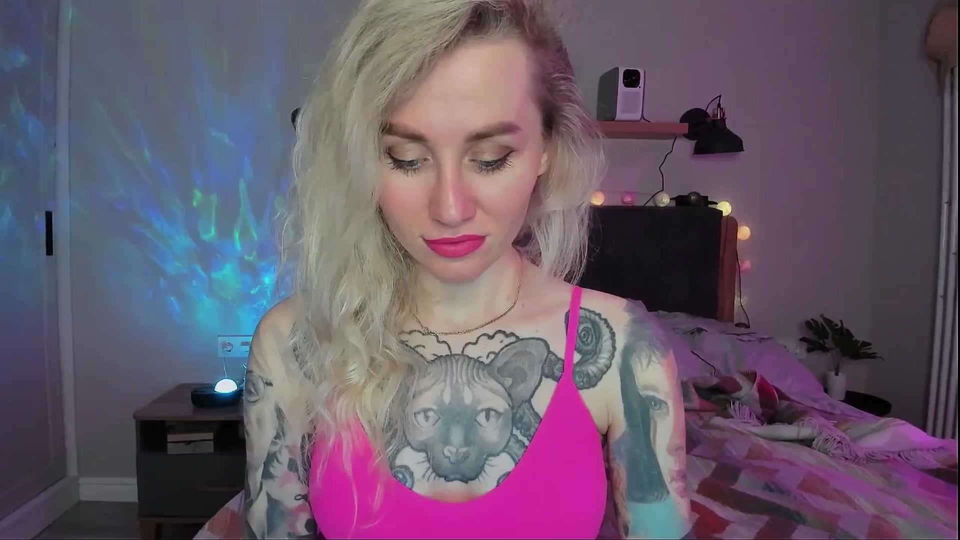 Gallery image thumbnail from Alexa_Smithhh's myfreecams stream on, 04/02/2024, 18:22 image 13 of 20