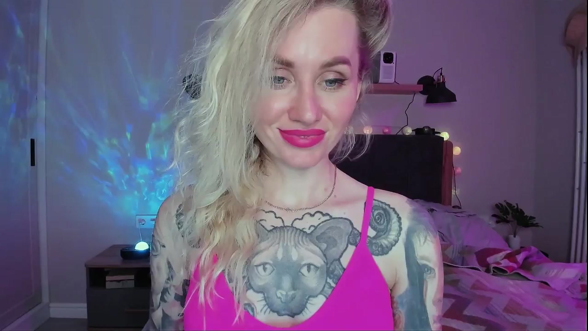 Gallery image thumbnail from Alexa_Smithhh's myfreecams stream on, 04/02/2024, 20:25 image 2 of 20