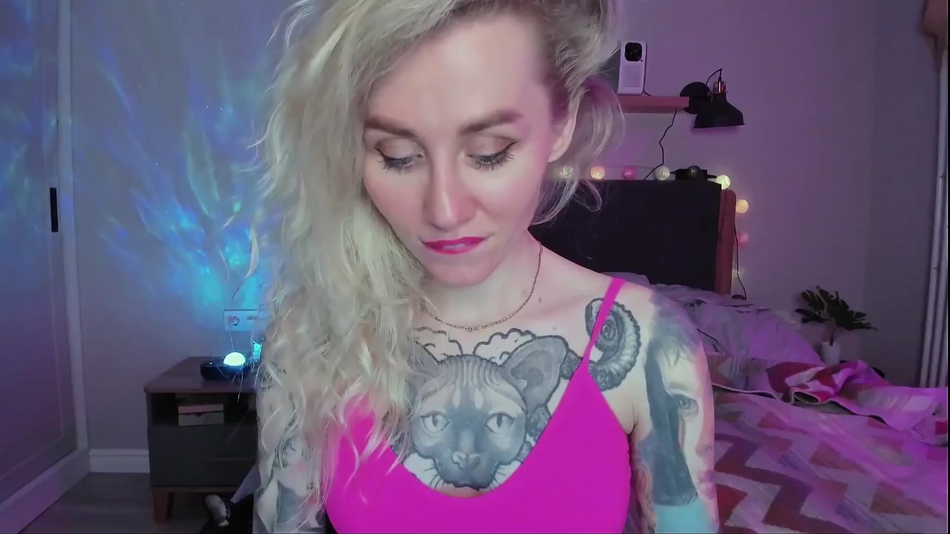 Gallery image thumbnail from Alexa_Smithhh's myfreecams stream on, 04/02/2024, 20:25 image 8 of 20