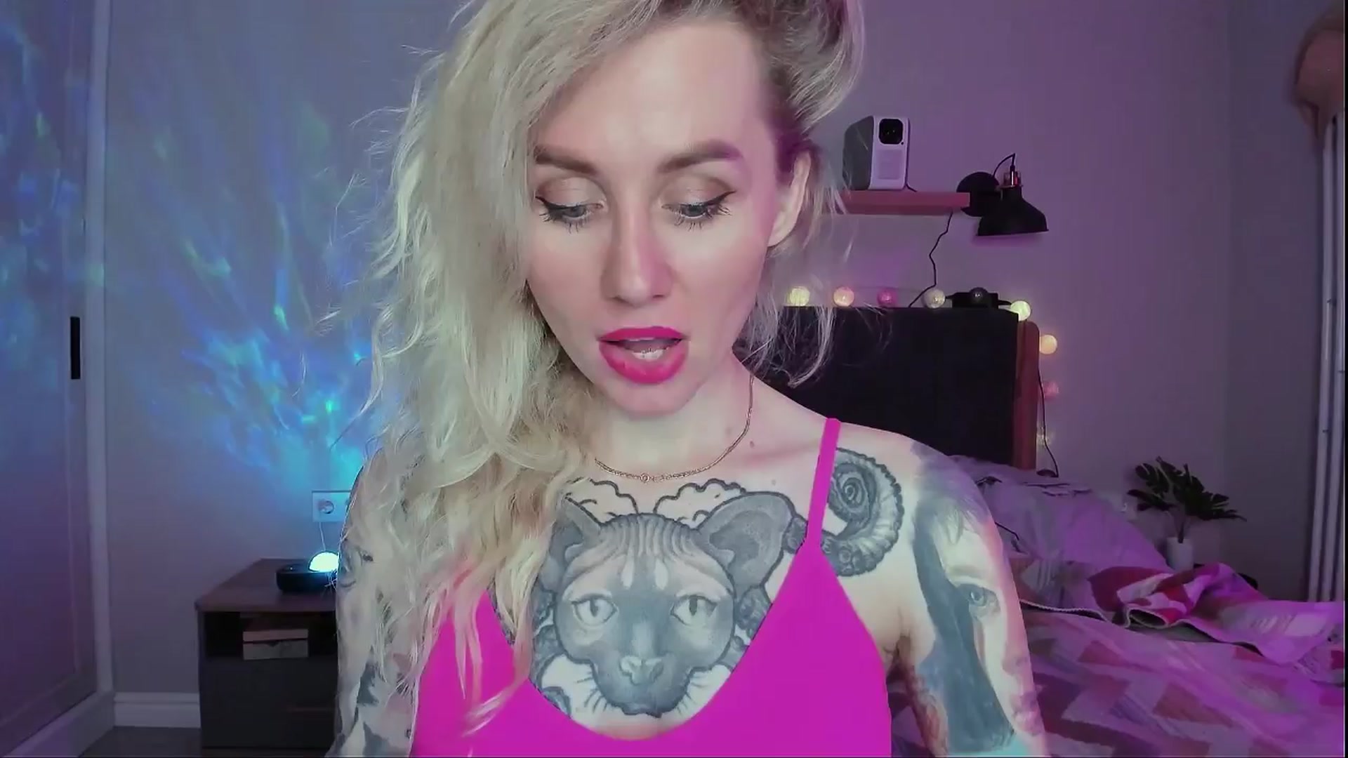 Gallery image thumbnail from Alexa_Smithhh's myfreecams stream on, 04/02/2024, 20:25 image 1 of 20