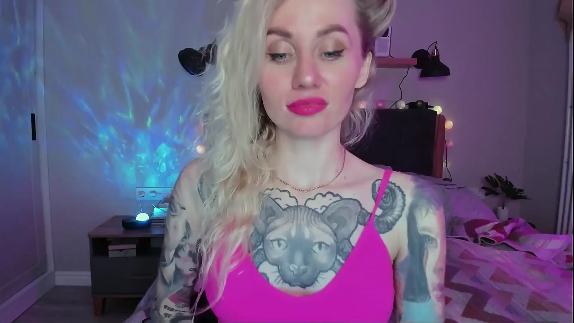 Gallery image thumbnail from Alexa_Smithhh's myfreecams stream on, 04/02/2024, 20:25 image 7 of 20