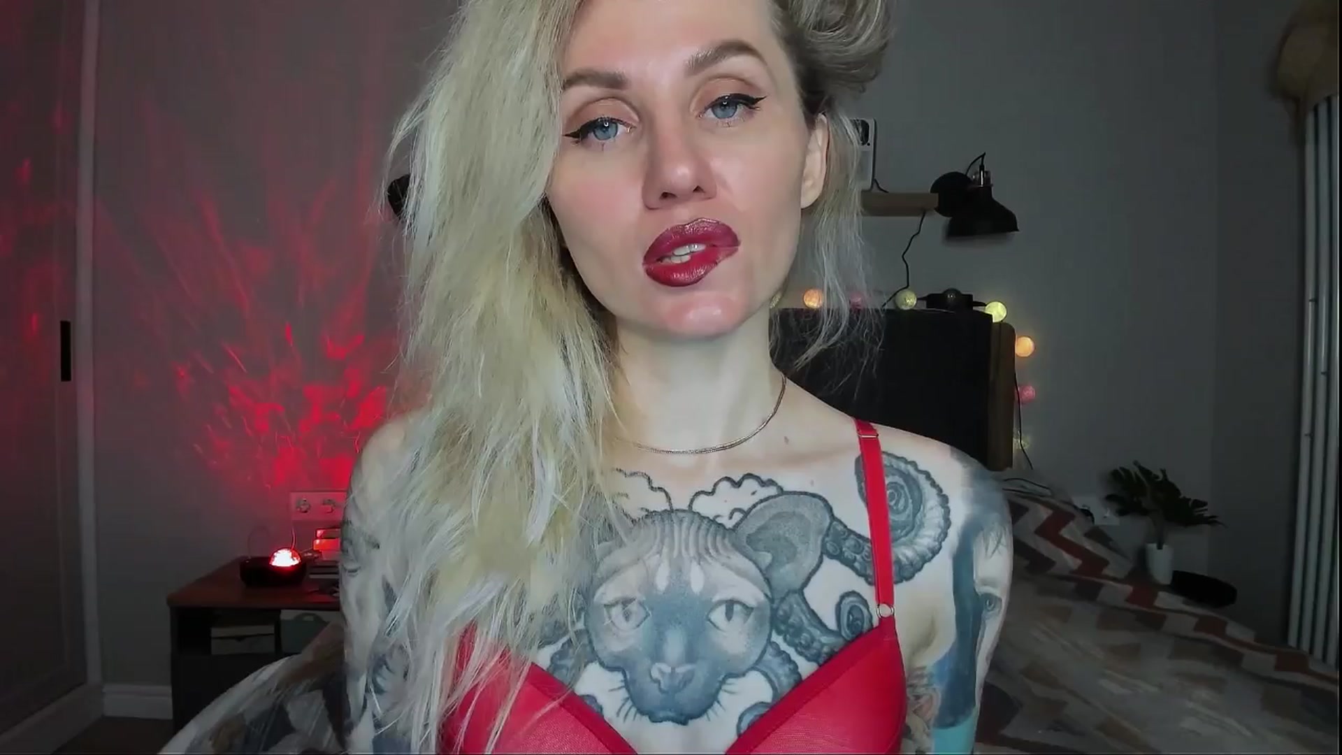 Gallery image thumbnail from Alexa_Smithhh's myfreecams stream on, 04/04/2024, 18:26 image 20 of 20