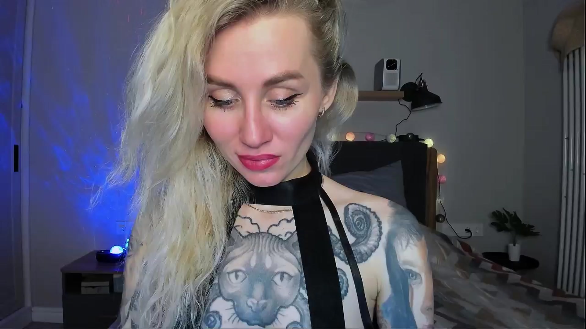 Gallery image thumbnail from Alexa_Smithhh's myfreecams stream on, 04/08/2024, 19:03 image 12 of 20