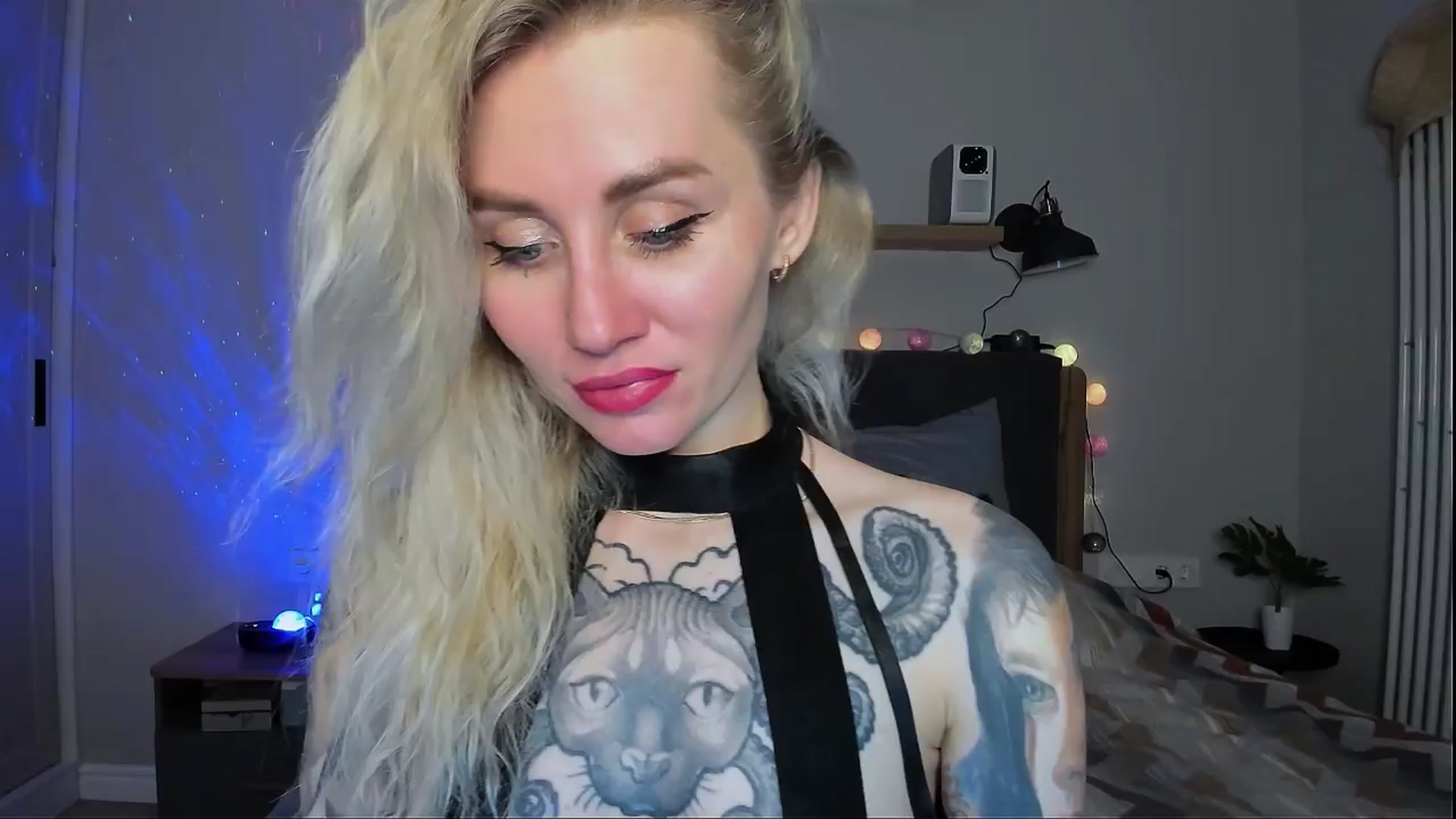 Gallery image thumbnail from Alexa_Smithhh's myfreecams stream on, 04/08/2024, 19:03 image 13 of 20