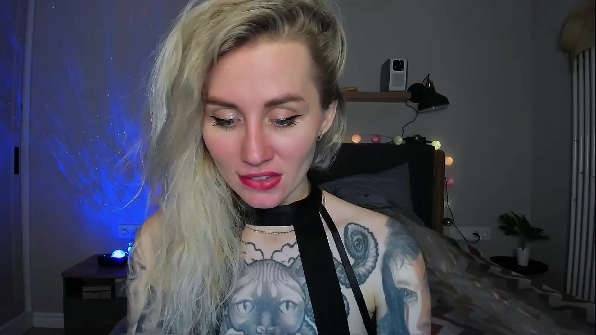 Gallery image thumbnail from Alexa_Smithhh's myfreecams stream on, 04/08/2024, 19:03 image 18 of 20