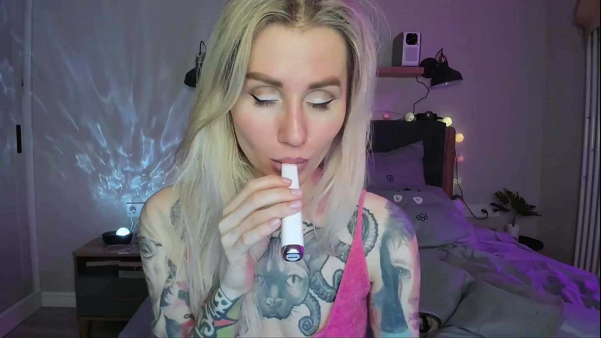 Gallery image thumbnail from Alexa_Smithhh's myfreecams stream on, 04/11/2024, 18:49 image 20 of 20