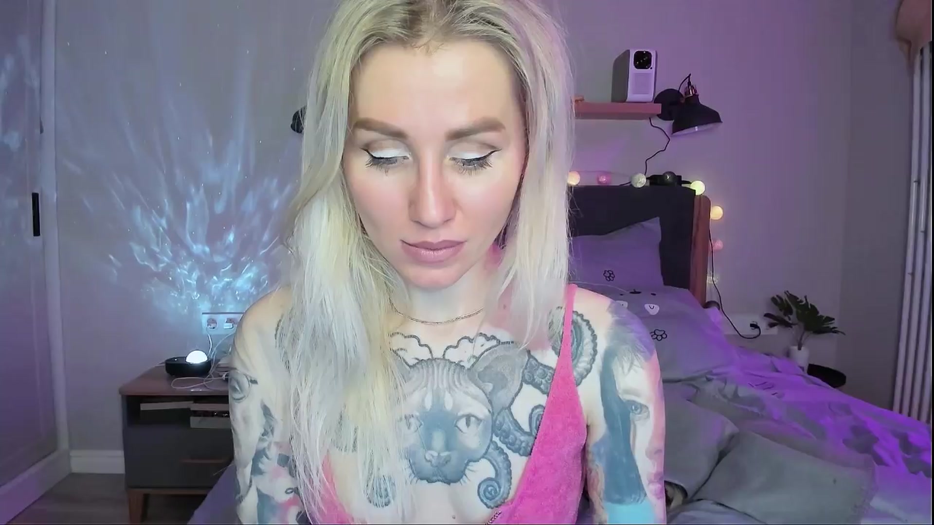 Gallery image thumbnail from Alexa_Smithhh's myfreecams stream on, 04/11/2024, 18:49 image 11 of 20