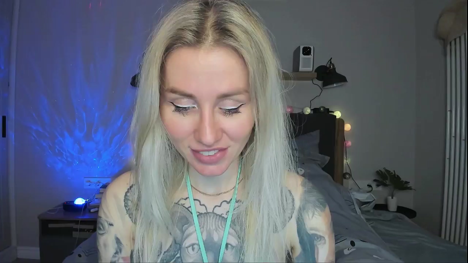 Gallery image thumbnail from Alexa_Smithhh's myfreecams stream on, 04/12/2024, 19:26 image 18 of 20