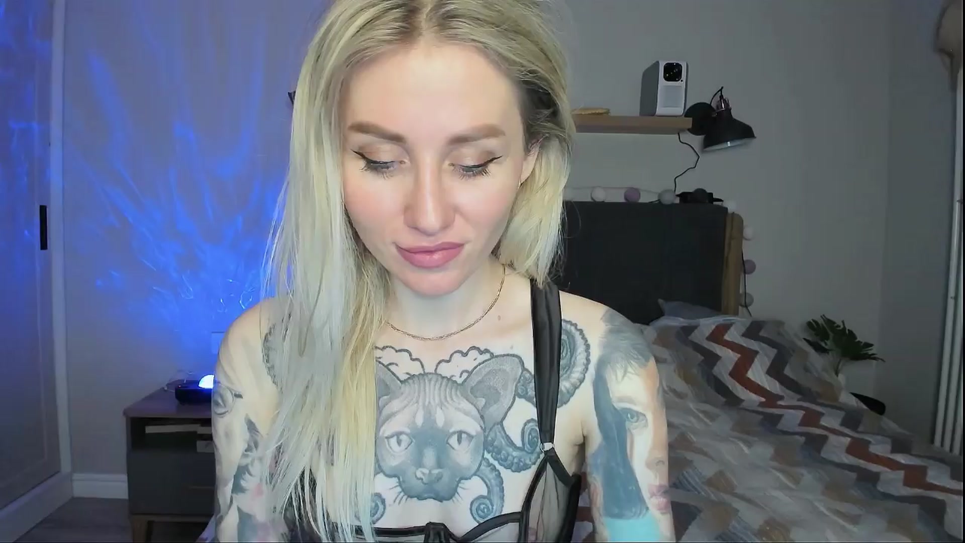 Gallery image thumbnail from Alexa_Smithhh's myfreecams stream on, 04/15/2024, 19:05 image 7 of 20