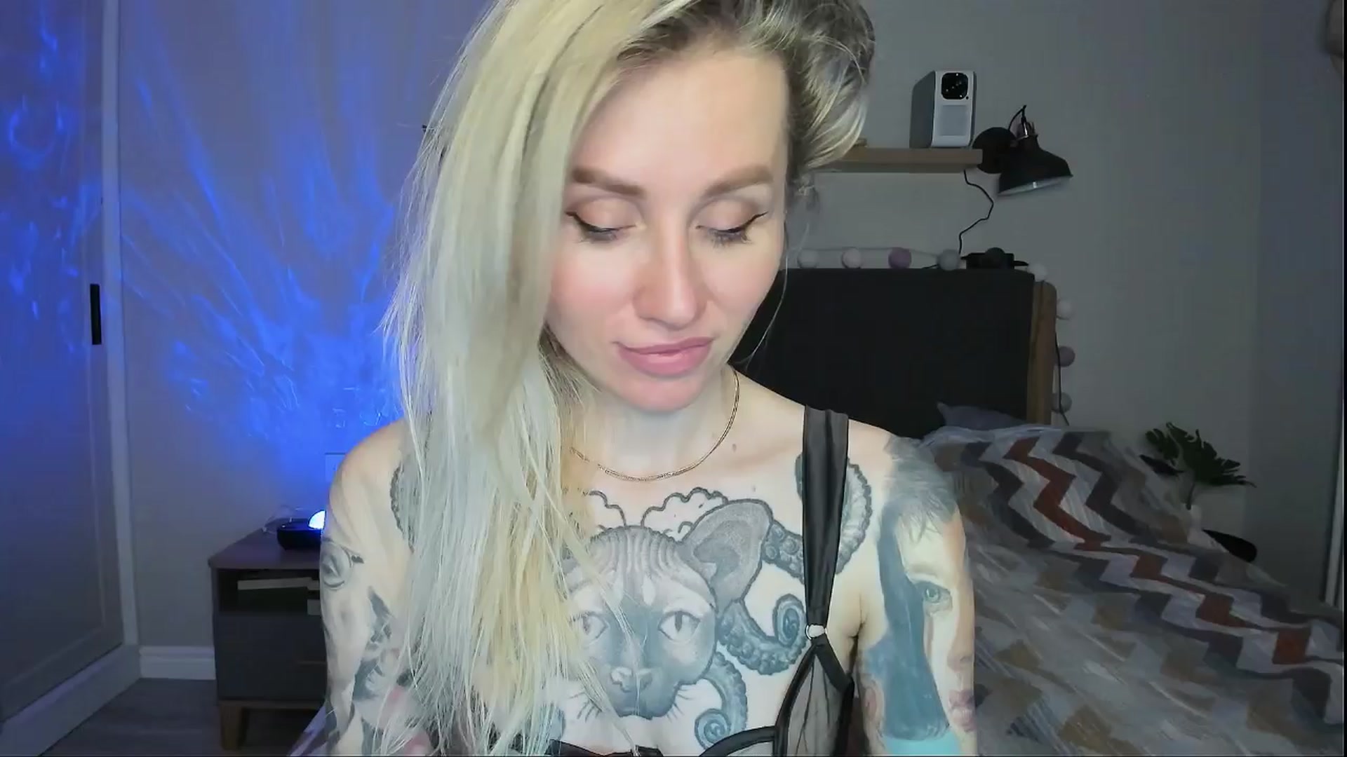 Gallery image thumbnail from Alexa_Smithhh's myfreecams stream on, 04/15/2024, 20:57 image 19 of 20