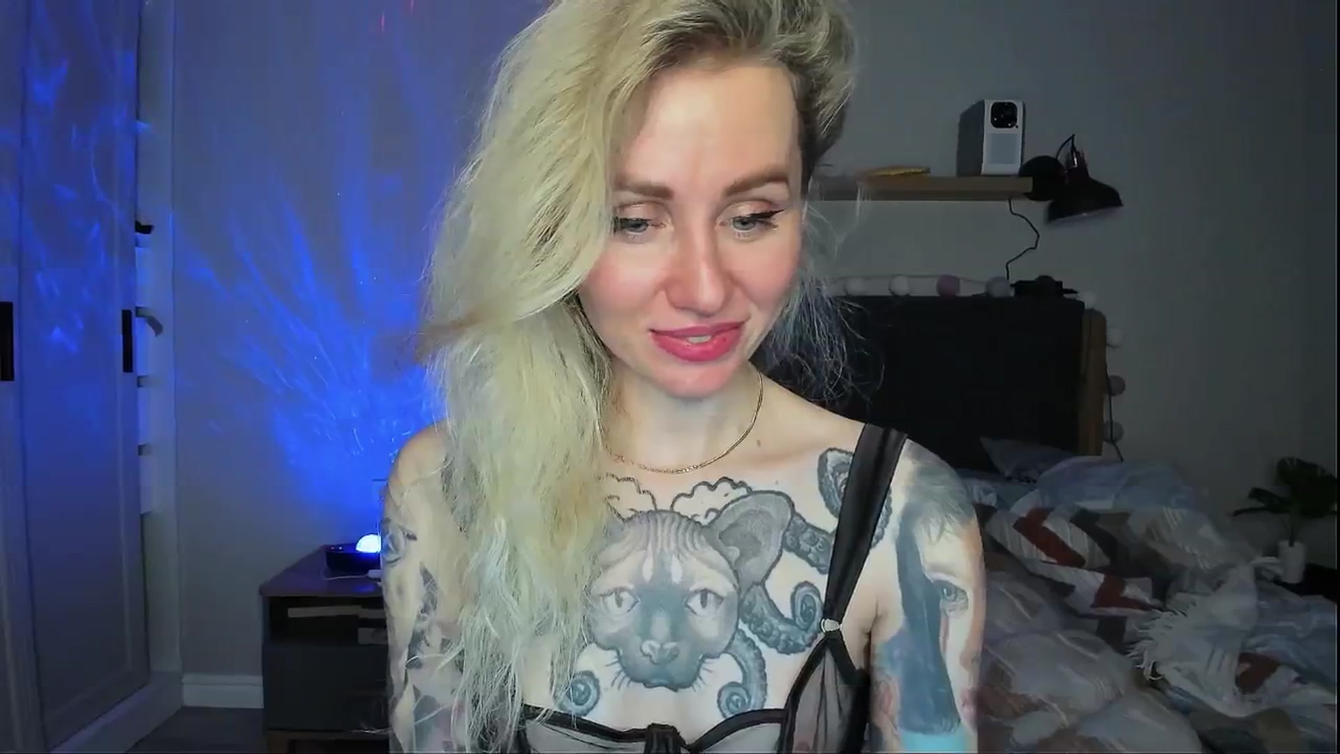 Gallery image thumbnail from Alexa_Smithhh's myfreecams stream on, 04/19/2024, 21:16 image 16 of 20