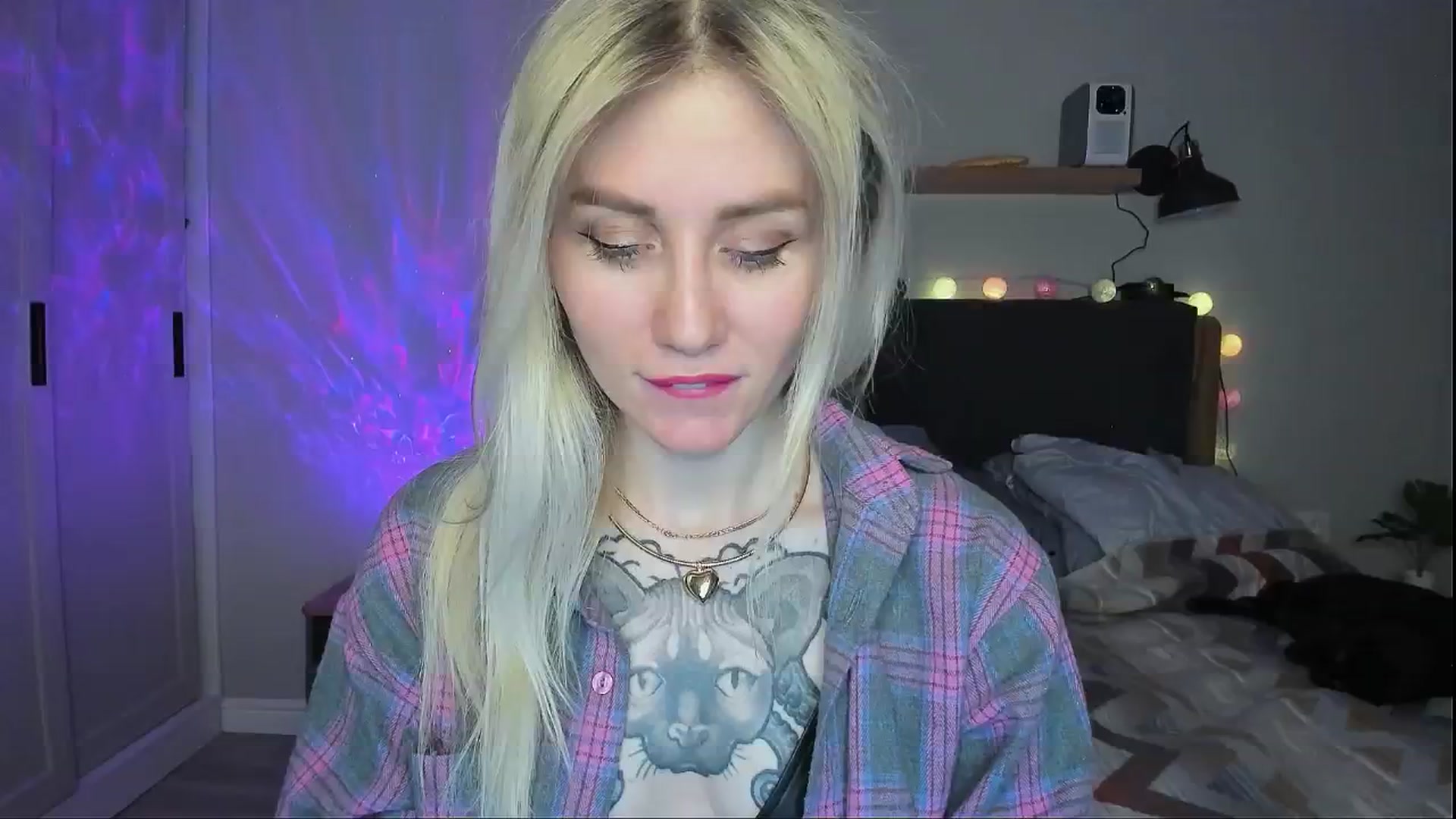 Gallery image thumbnail from Alexa_Smithhh's myfreecams stream on, 04/21/2024, 19:34 image 2 of 20