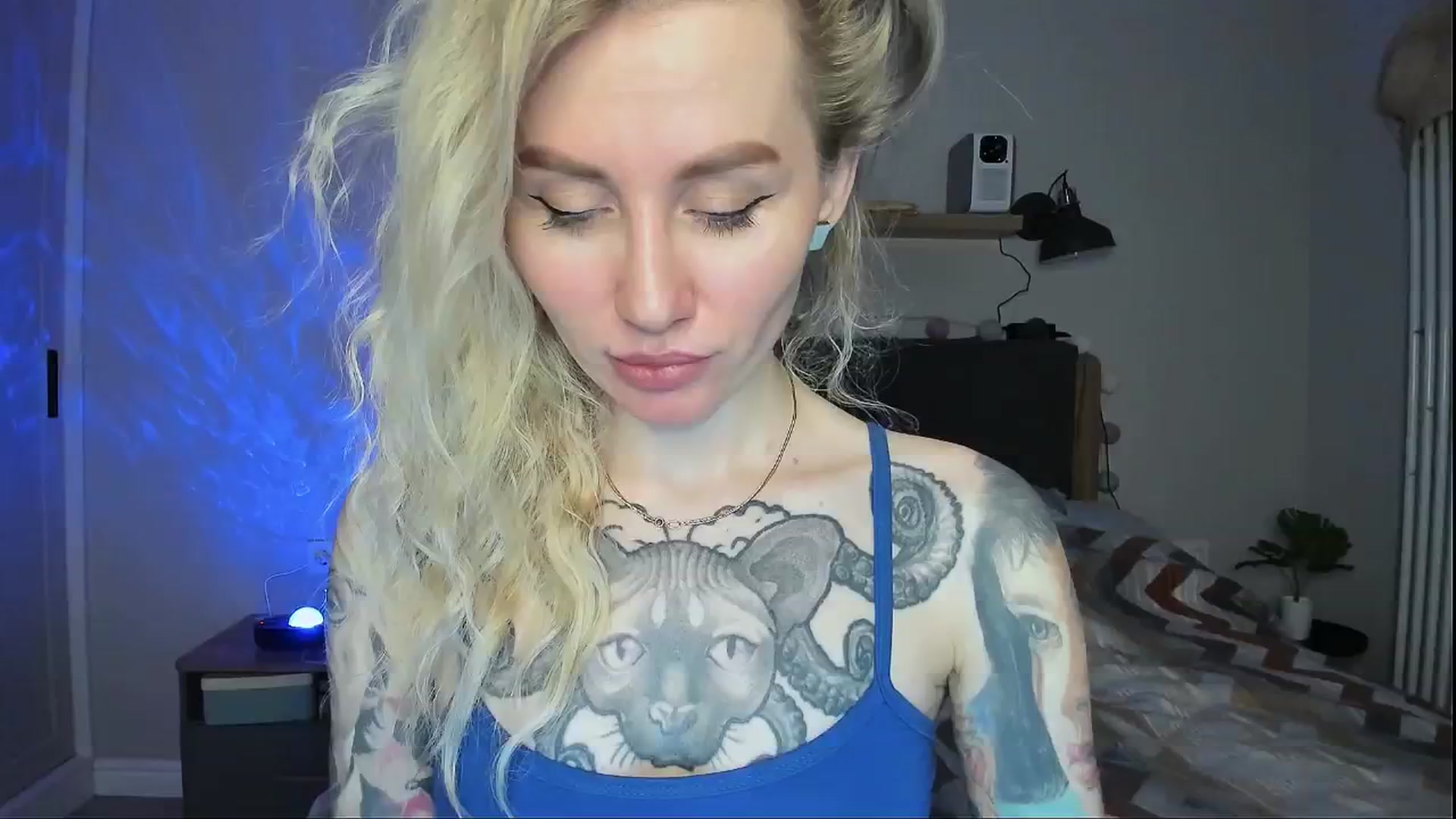 Gallery image thumbnail from Alexa_Smithhh's myfreecams stream on, 04/26/2024, 18:37 image 4 of 20