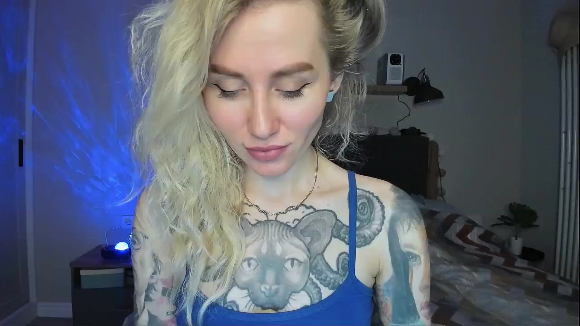 Gallery image thumbnail from Alexa_Smithhh's myfreecams stream on, 04/26/2024, 18:37 image 2 of 20