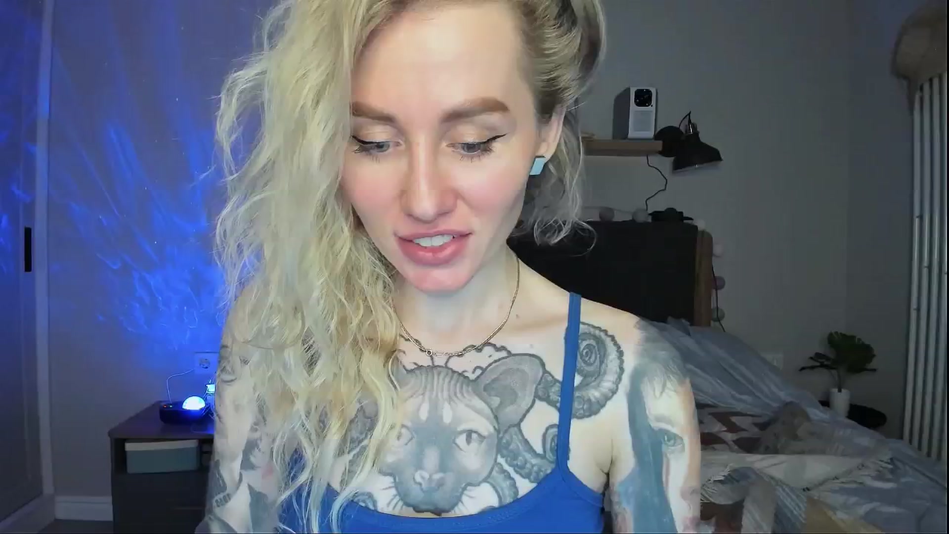 Gallery image thumbnail from Alexa_Smithhh's myfreecams stream on, 04/26/2024, 18:37 image 16 of 20