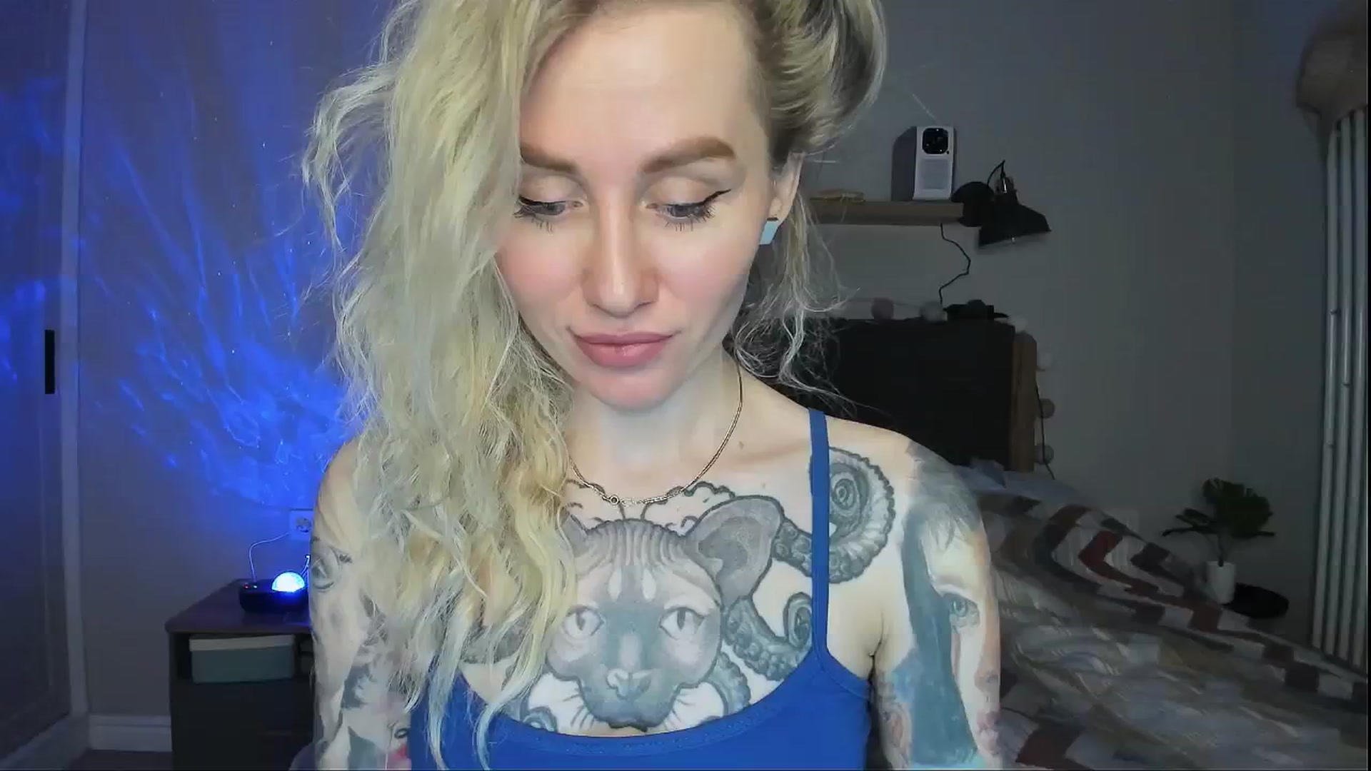 Gallery image thumbnail from Alexa_Smithhh's myfreecams stream on, 04/26/2024, 18:37 image 9 of 20