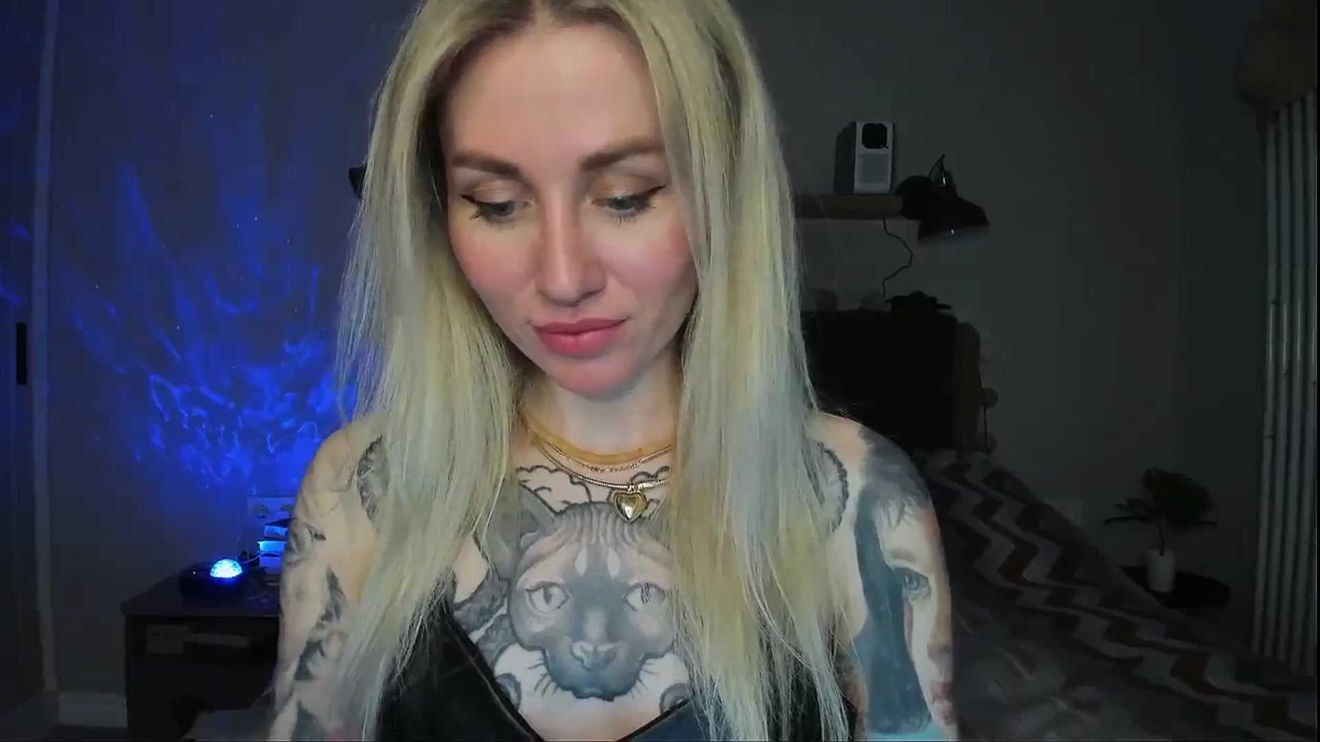 Gallery image thumbnail from Alexa_Smithhh's myfreecams stream on, 04/27/2024, 20:41 image 8 of 20