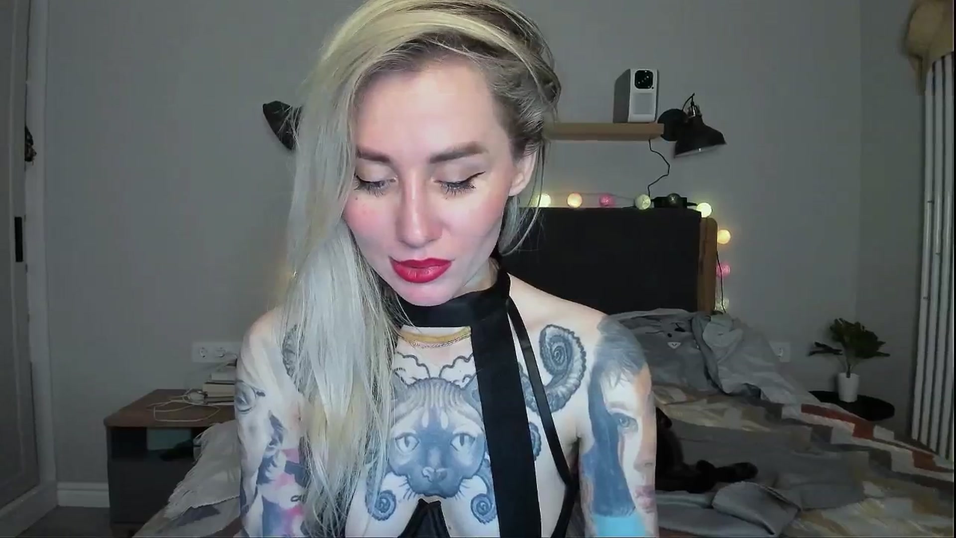 Gallery image thumbnail from Alexa_Smithhh's myfreecams stream on, 05/02/2024, 21:29 image 2 of 20