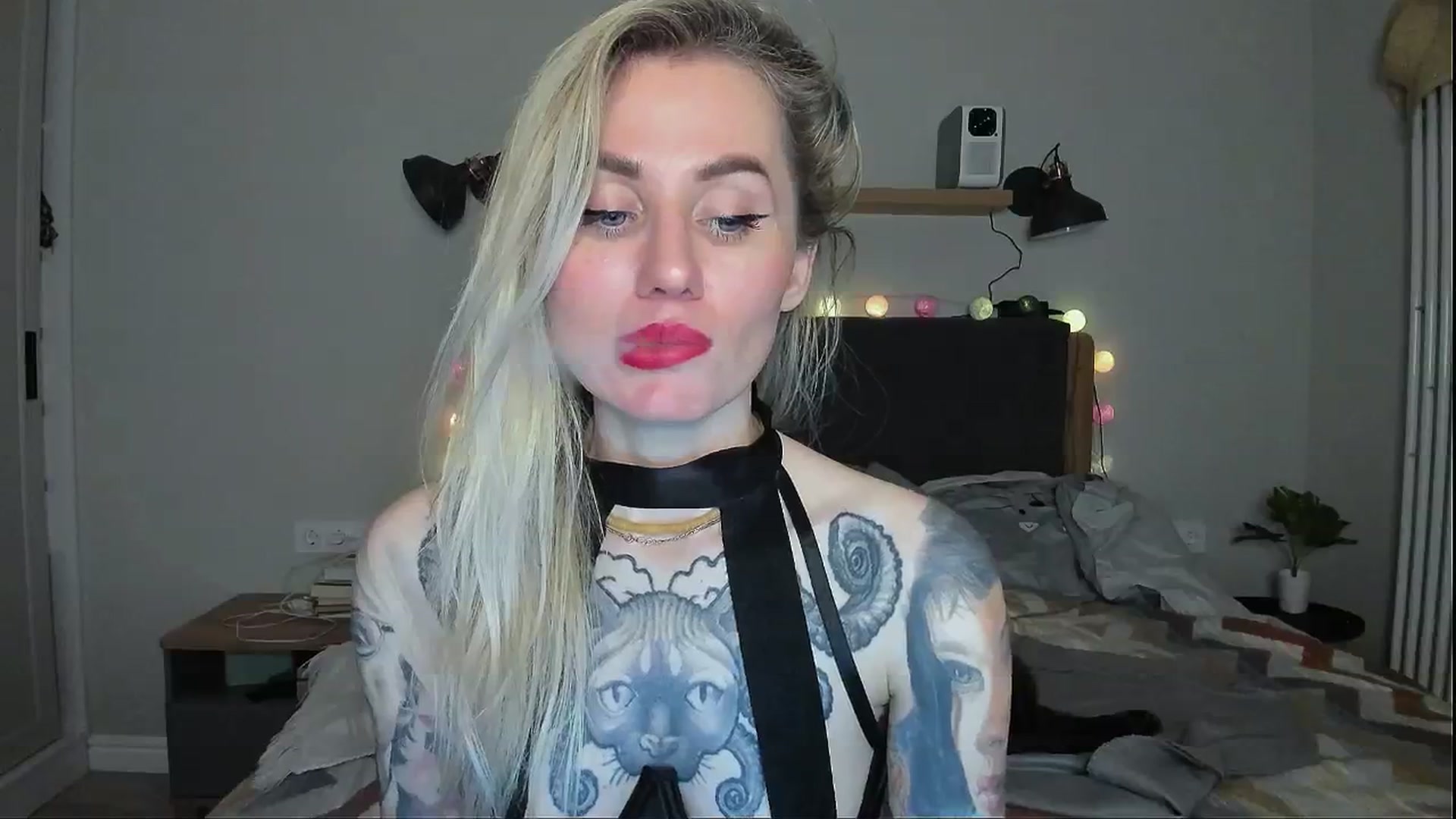 Gallery image thumbnail from Alexa_Smithhh's myfreecams stream on, 05/02/2024, 21:29 image 14 of 20