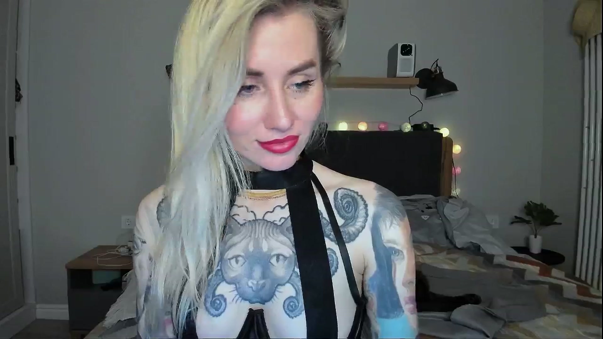 Gallery image thumbnail from Alexa_Smithhh's myfreecams stream on, 05/02/2024, 21:29 image 13 of 20
