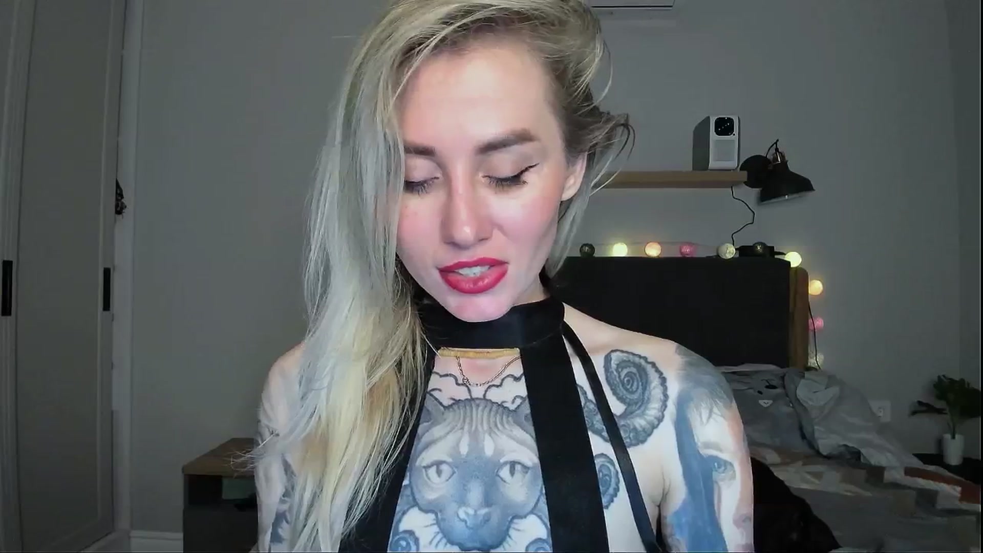 Gallery image thumbnail from Alexa_Smithhh's myfreecams stream on, 05/02/2024, 21:29 image 19 of 20