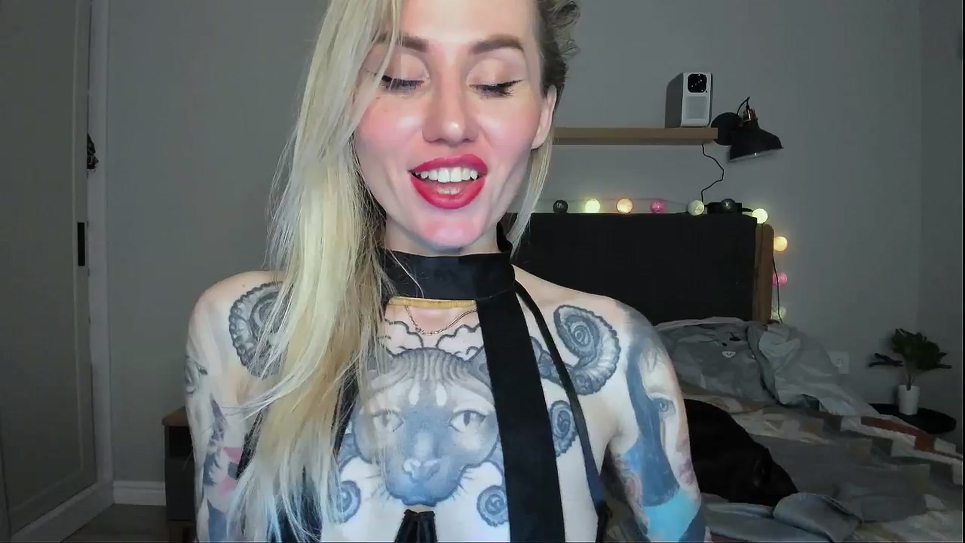 Gallery image thumbnail from Alexa_Smithhh's myfreecams stream on, 05/02/2024, 21:29 image 20 of 20