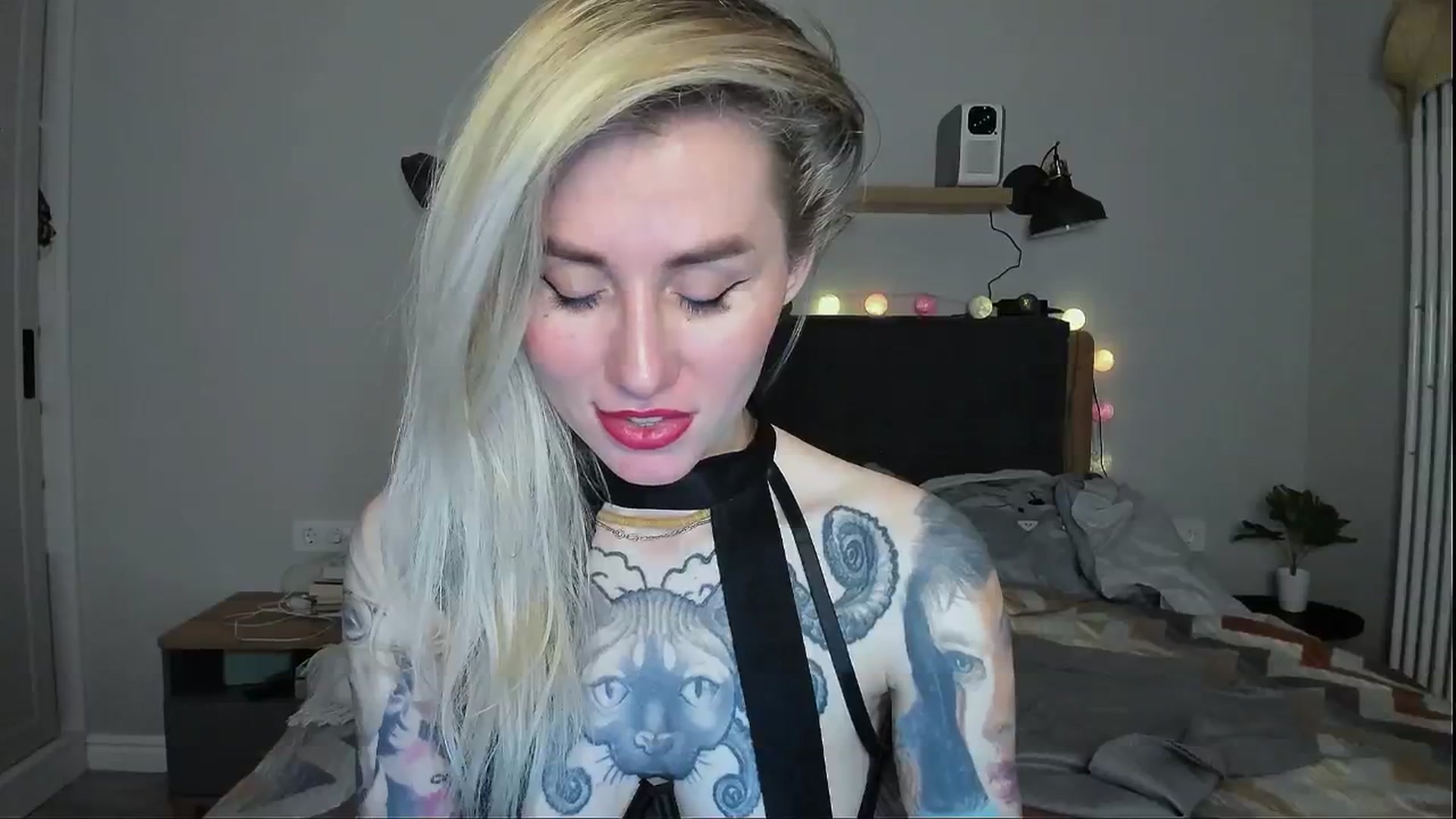 Gallery image thumbnail from Alexa_Smithhh's myfreecams stream on, 05/02/2024, 21:29 image 16 of 20