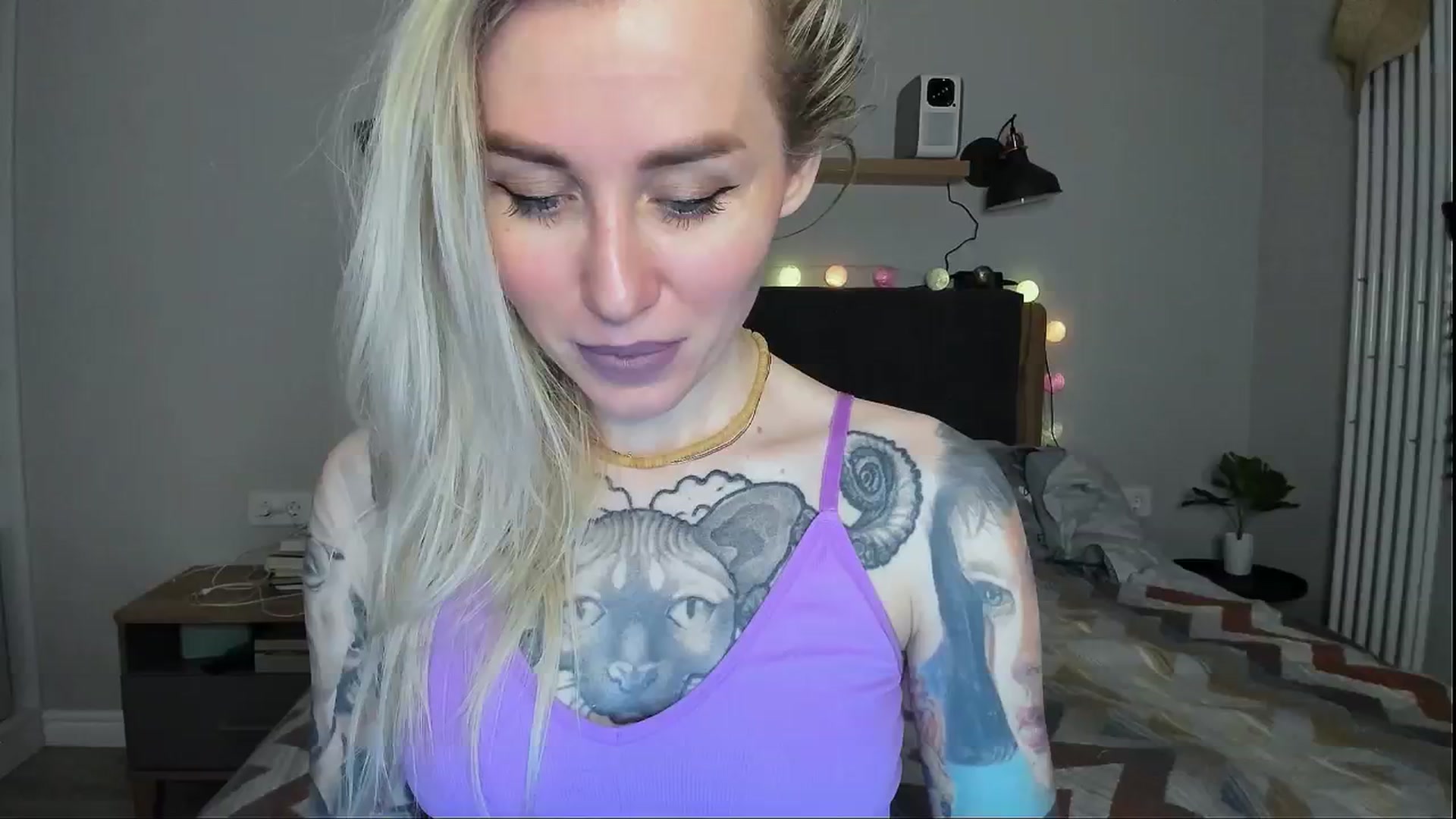 Gallery image thumbnail from Alexa_Smithhh's myfreecams stream on, 05/03/2024, 20:16 image 3 of 20