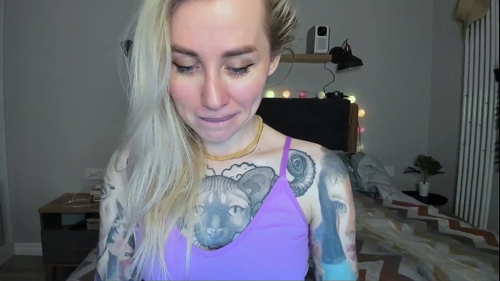 Gallery image thumbnail from Alexa_Smithhh's myfreecams stream on, 05/03/2024, 20:16 image 7 of 20