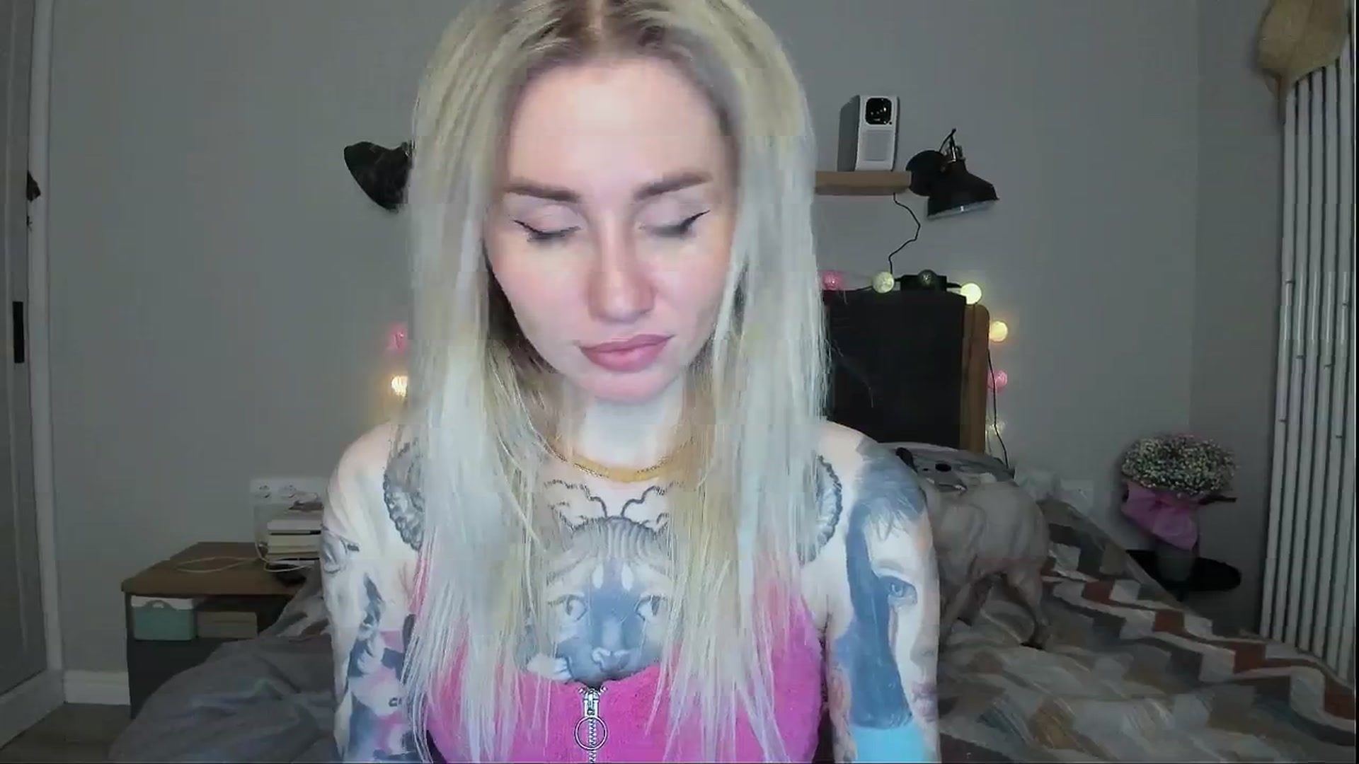 Gallery image thumbnail from Alexa_Smithhh's myfreecams stream on, 05/05/2024, 20:29 image 4 of 20