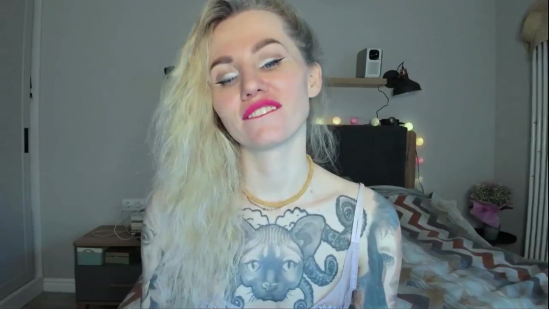 Gallery image thumbnail from Alexa_Smithhh's myfreecams stream on, 05/06/2024, 18:25 image 10 of 20
