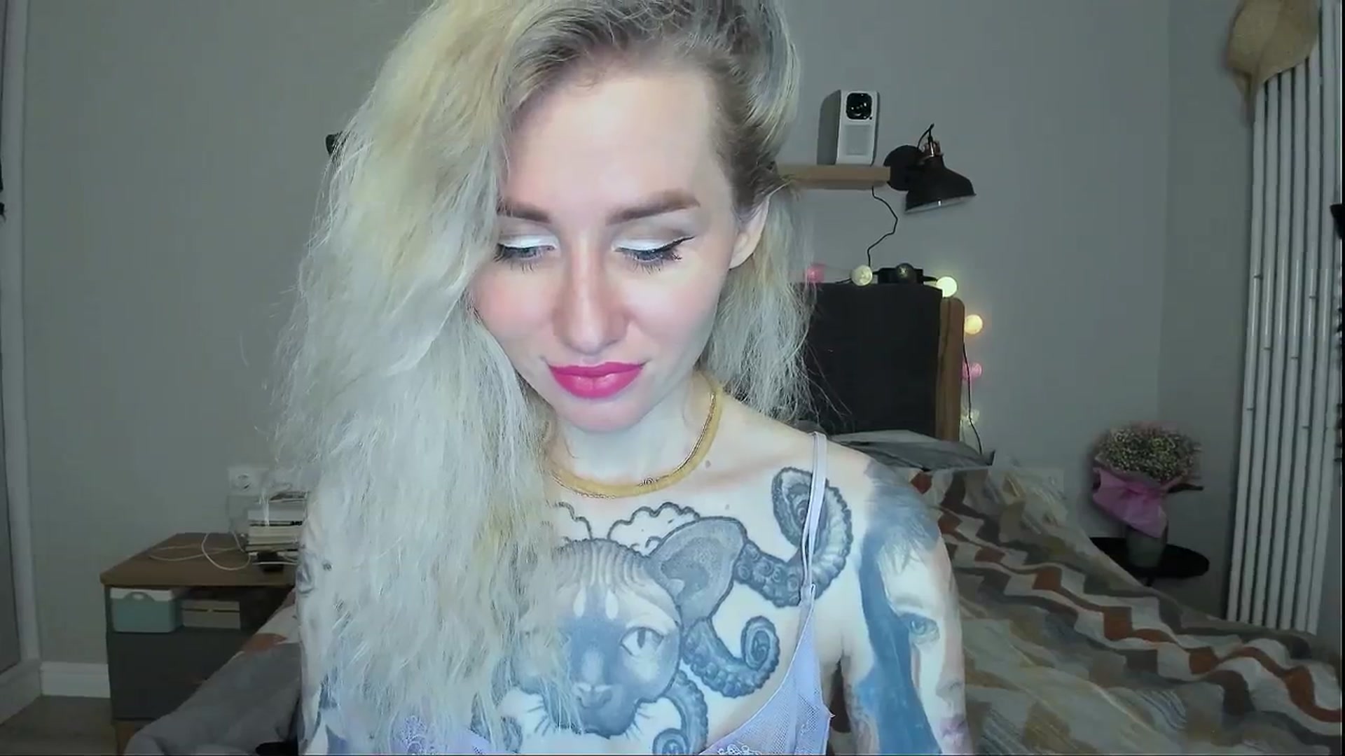 Gallery image thumbnail from Alexa_Smithhh's myfreecams stream on, 05/06/2024, 20:34 image 16 of 20