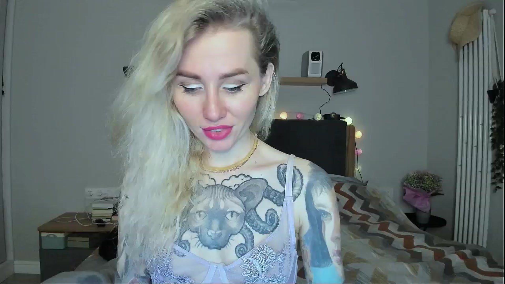 Gallery image thumbnail from Alexa_Smithhh's myfreecams stream on, 05/06/2024, 20:34 image 7 of 20