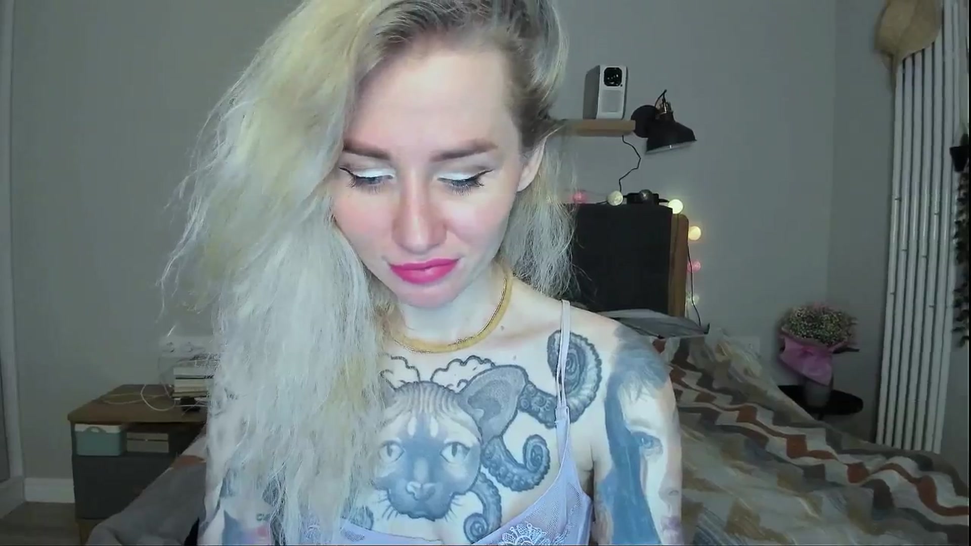 Gallery image thumbnail from Alexa_Smithhh's myfreecams stream on, 05/06/2024, 20:34 image 14 of 20