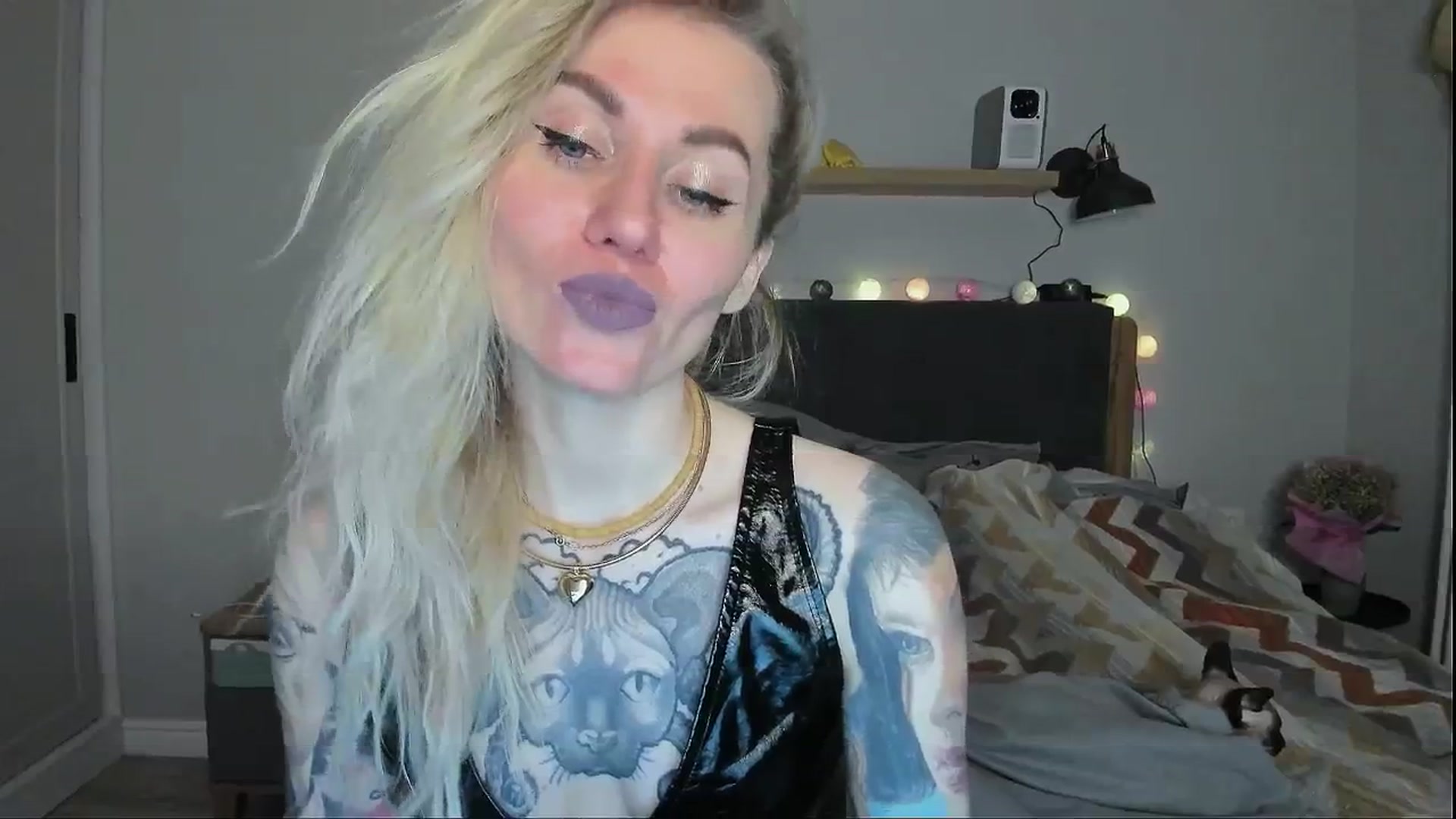 Gallery image thumbnail from Alexa_Smithhh's myfreecams stream on, 05/10/2024, 20:59 image 2 of 20