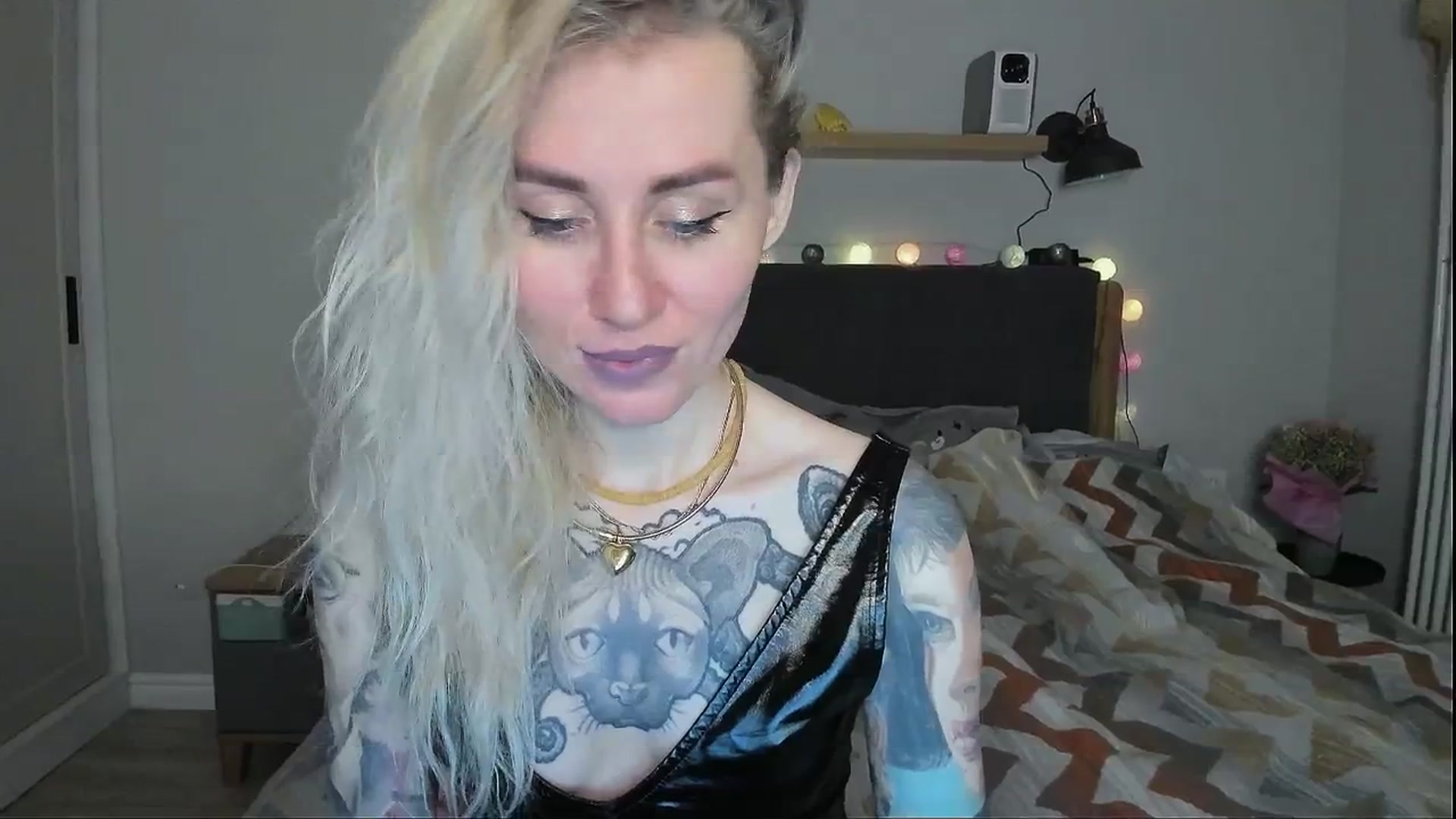 Gallery image thumbnail from Alexa_Smithhh's myfreecams stream on, 05/10/2024, 20:59 image 19 of 20