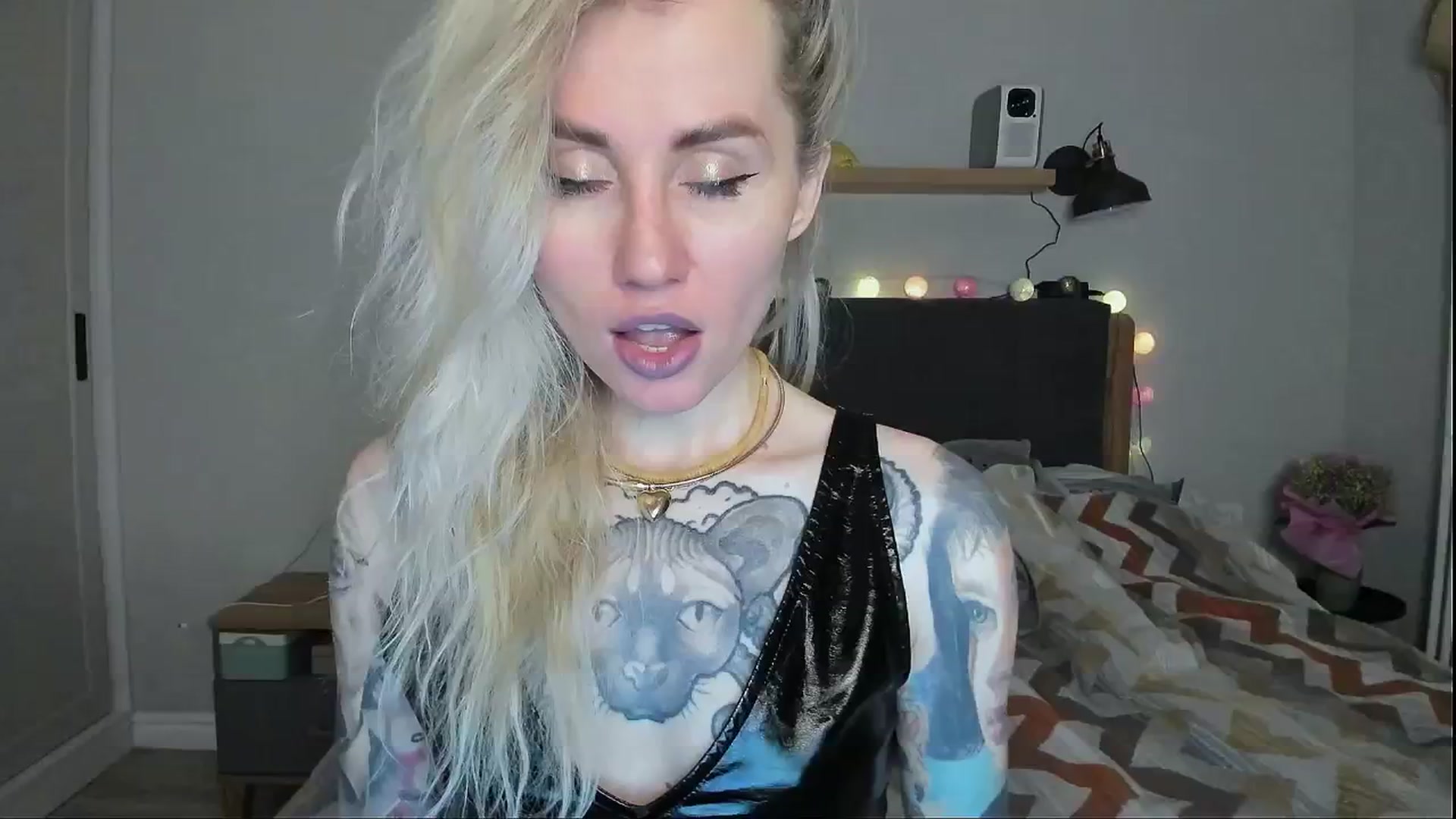 Gallery image thumbnail from Alexa_Smithhh's myfreecams stream on, 05/10/2024, 21:27 image 6 of 20